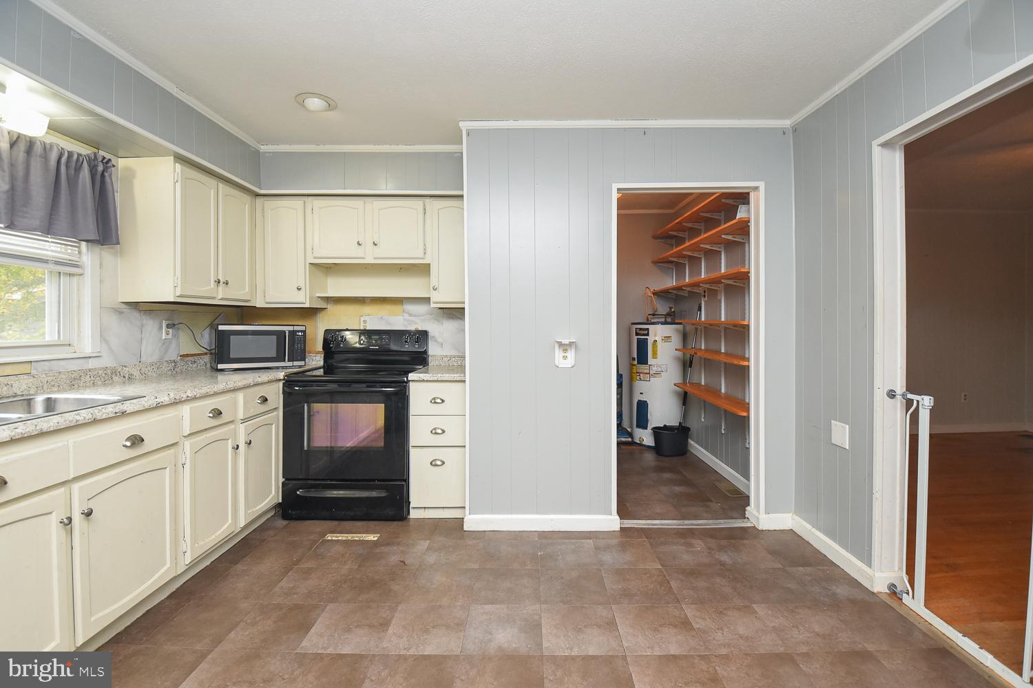 WINDY HILL - Residential