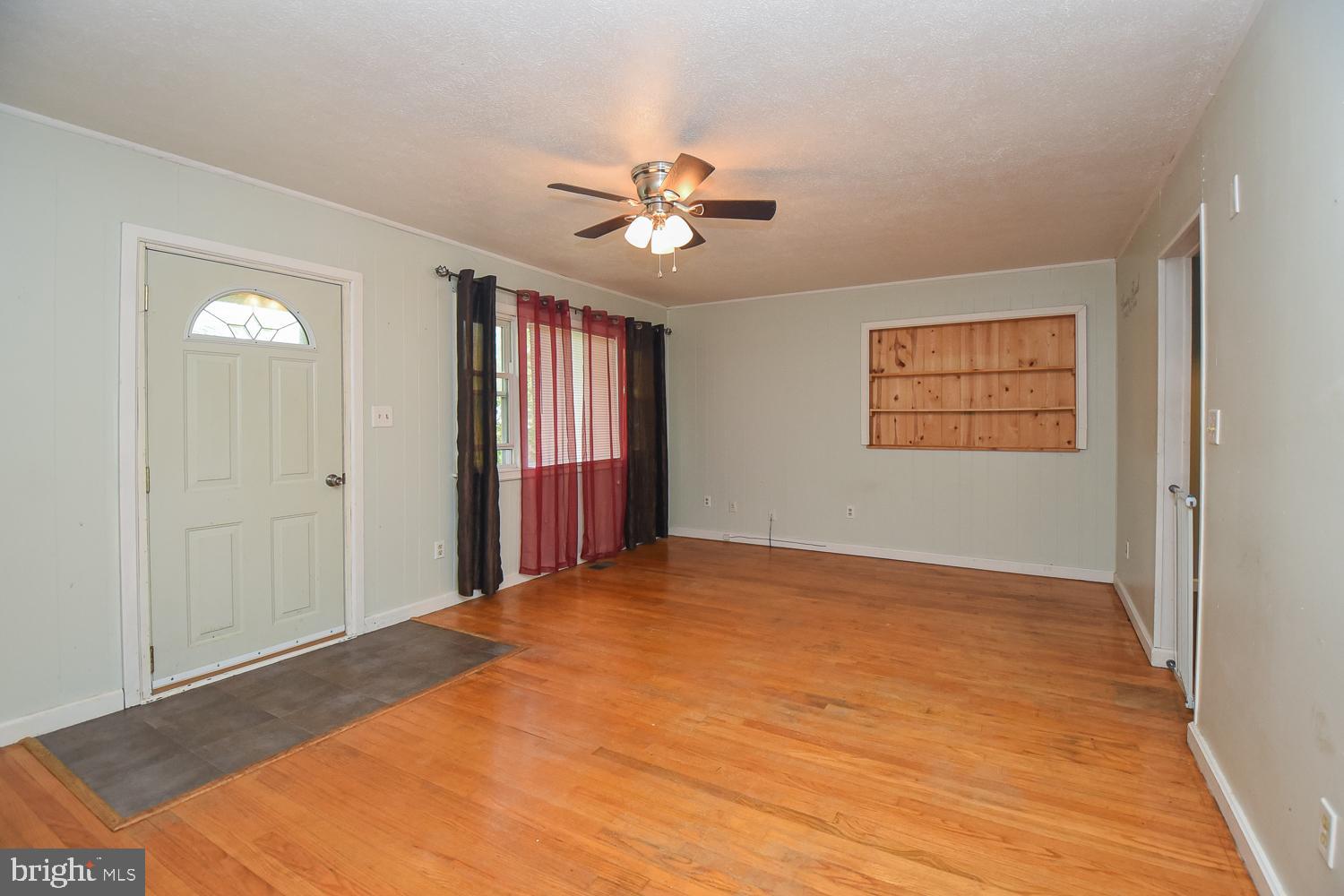 WINDY HILL - Residential