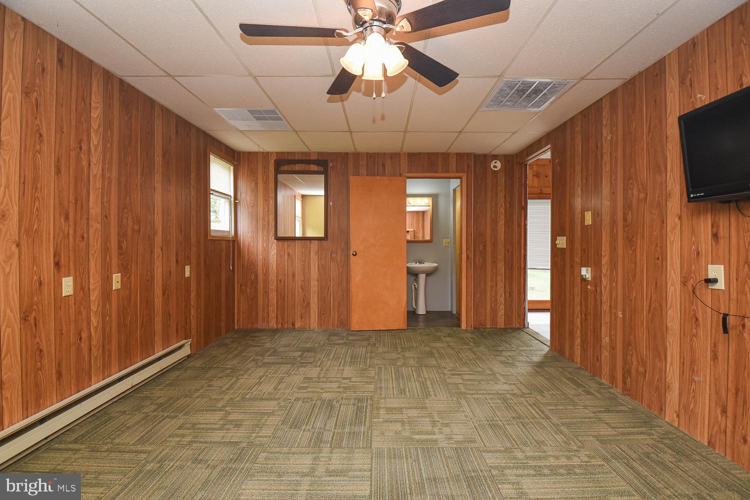 WINDY HILL - Residential