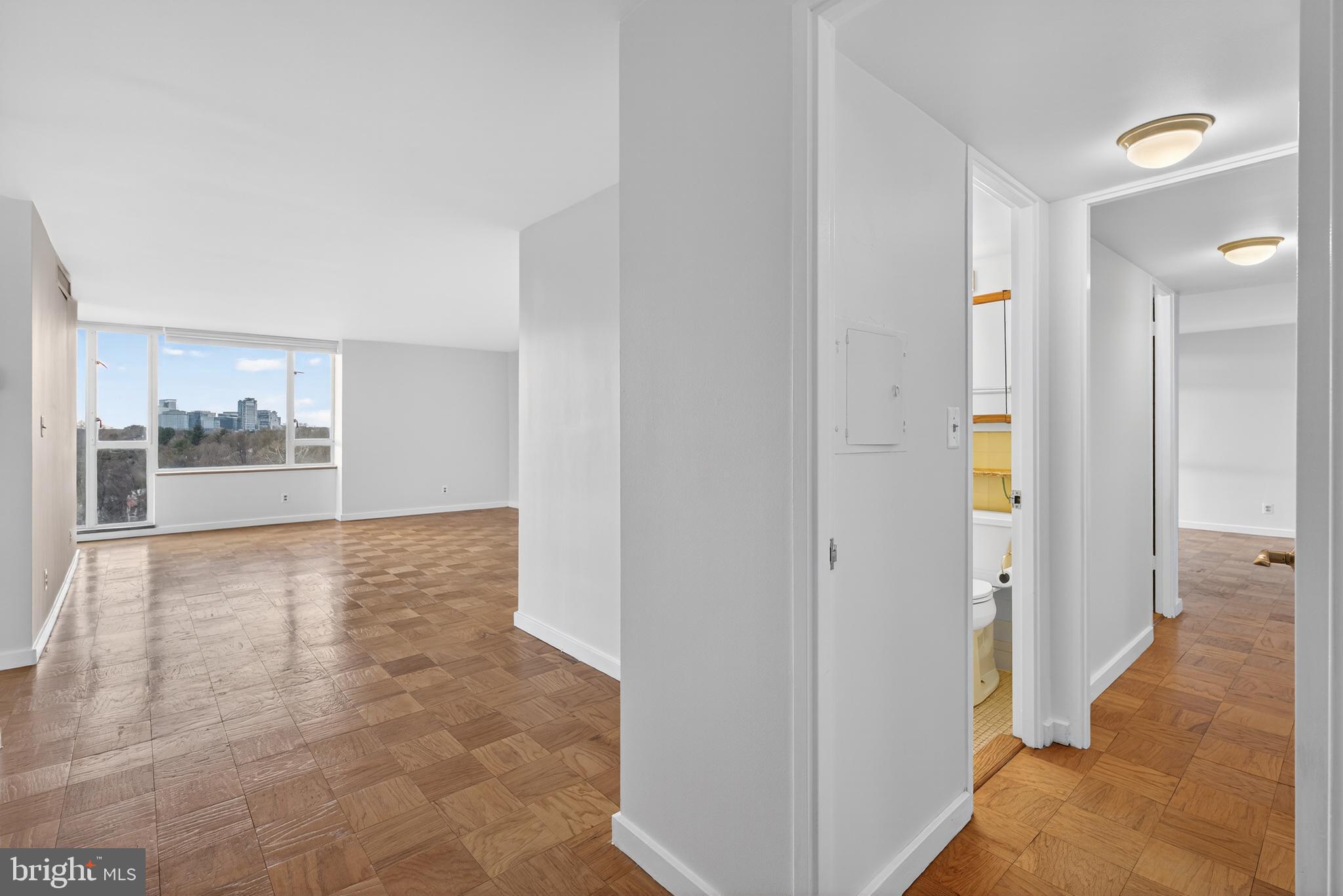 LAKE ANNE OF RESTON - Residential