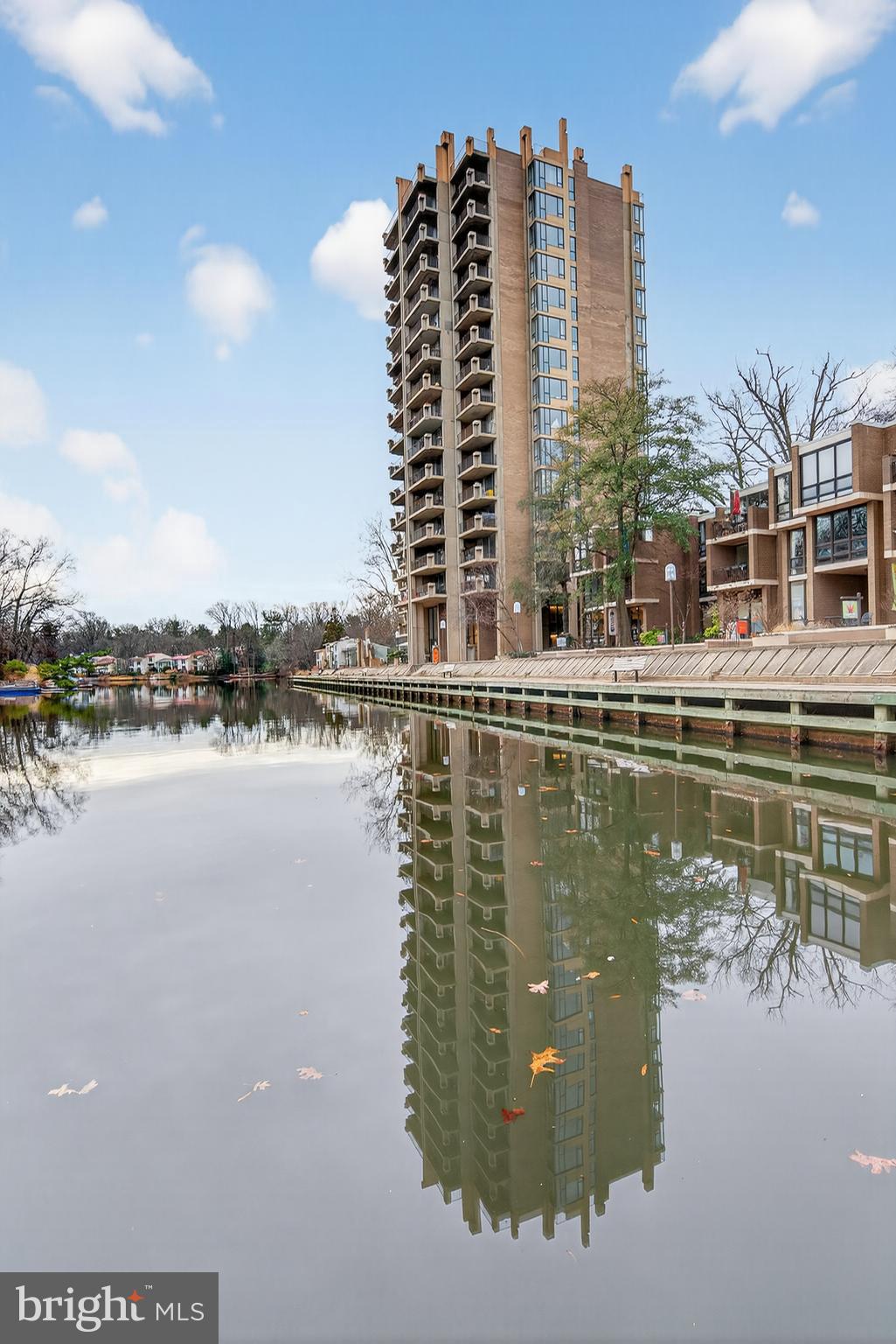 LAKE ANNE OF RESTON - Residential