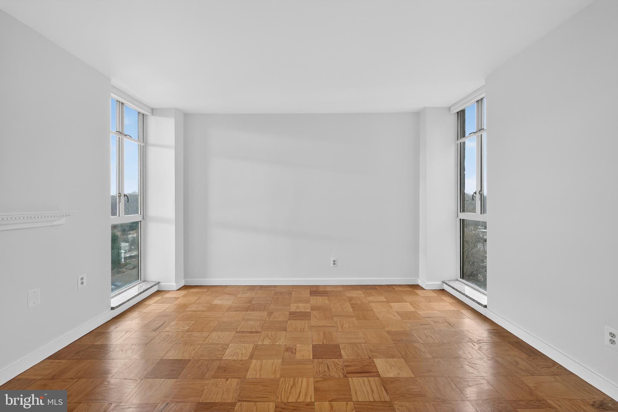 LAKE ANNE OF RESTON - Residential