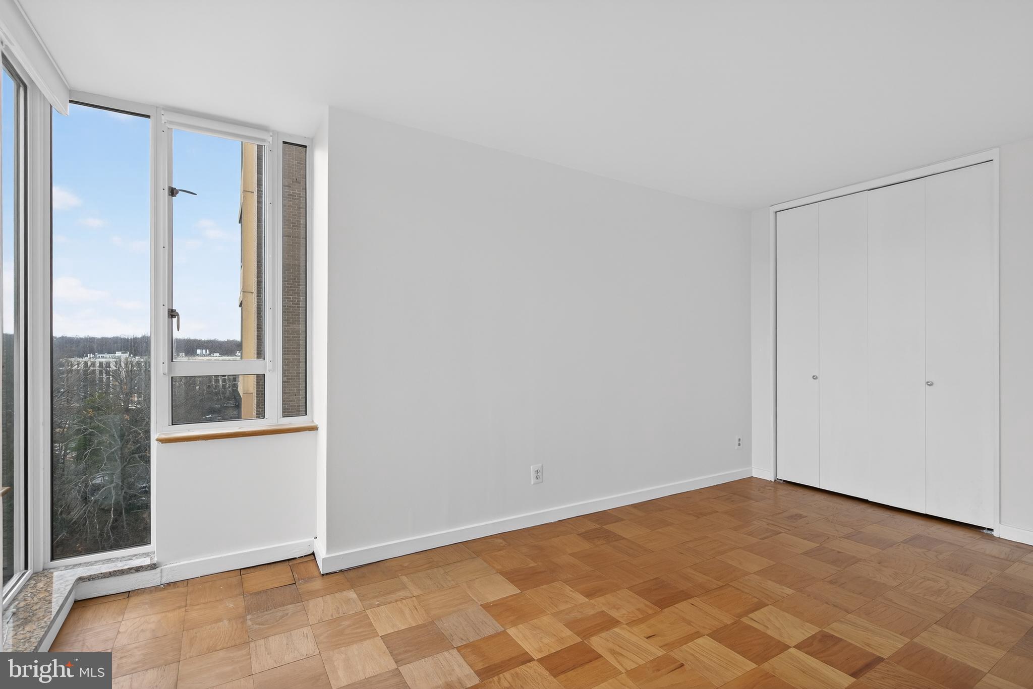 LAKE ANNE OF RESTON - Residential