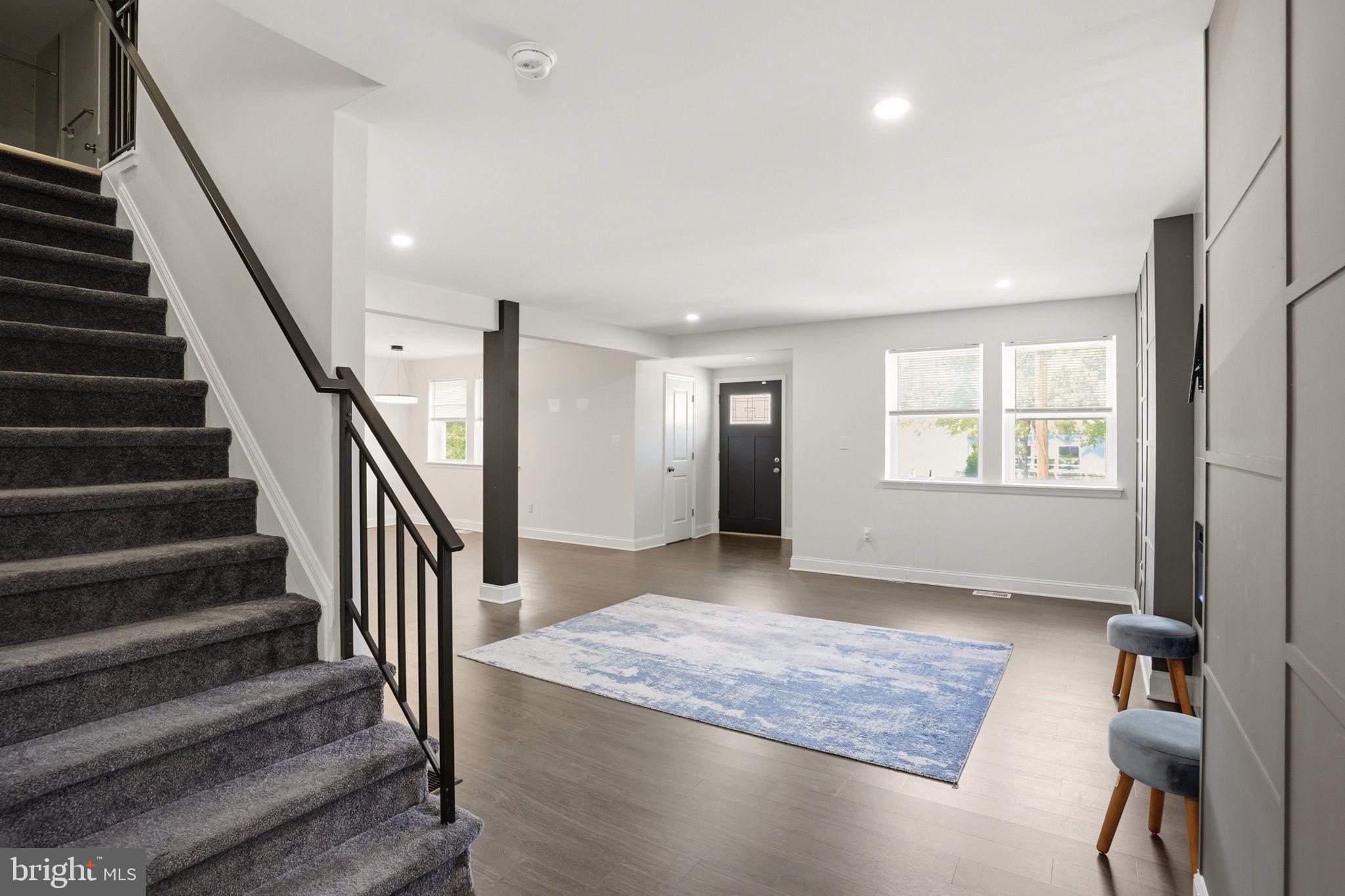 209 BRIARWOOD AVENUE