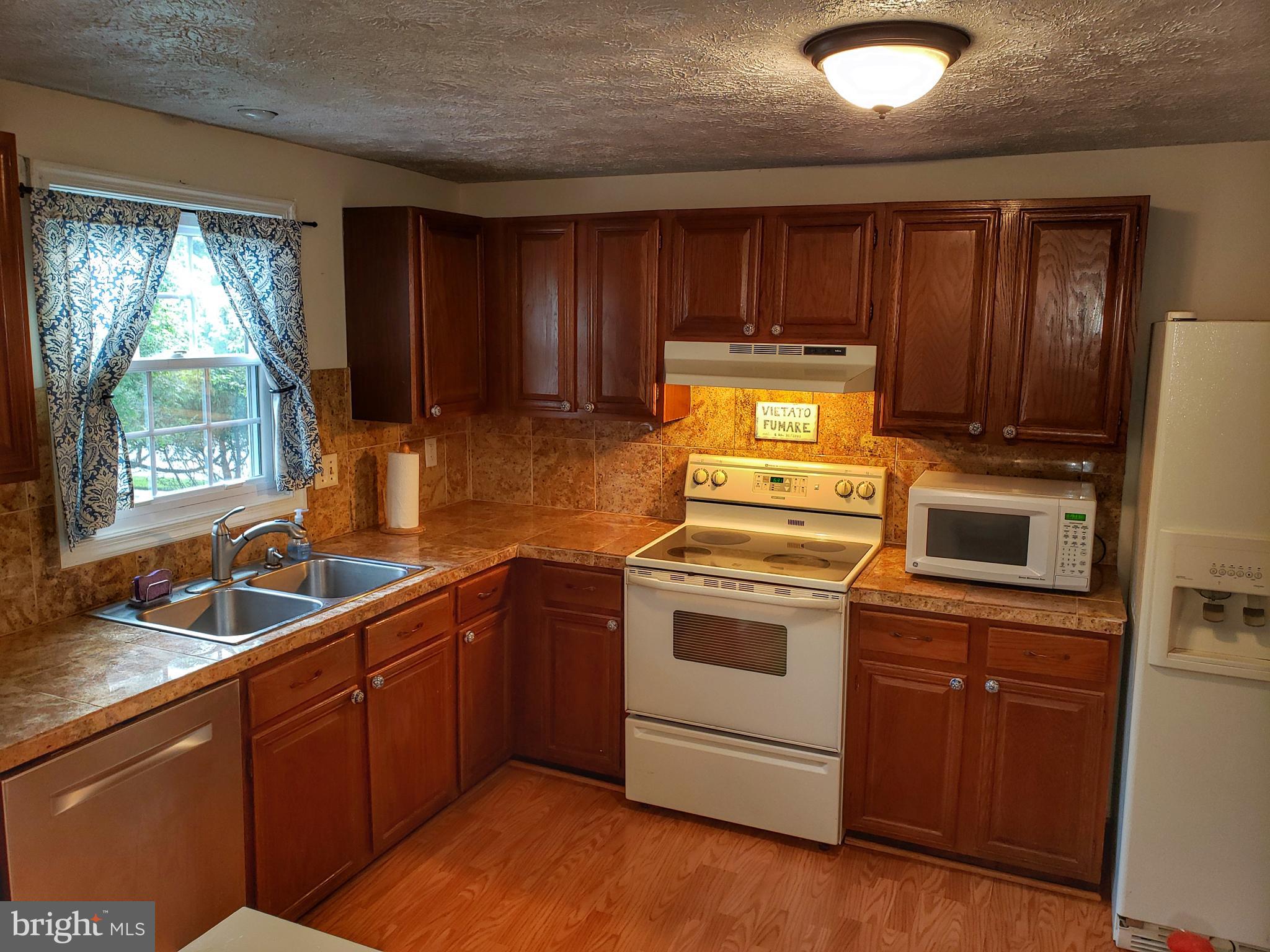 7109 UPPER MILLS CIRCLE