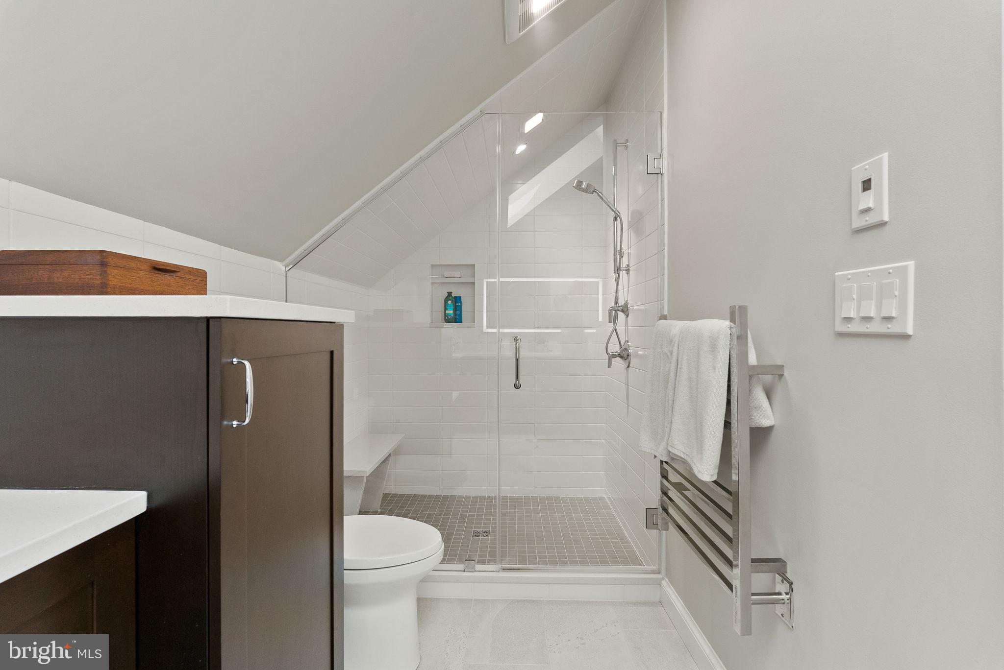 MOUNT VERNON PARK - Residential