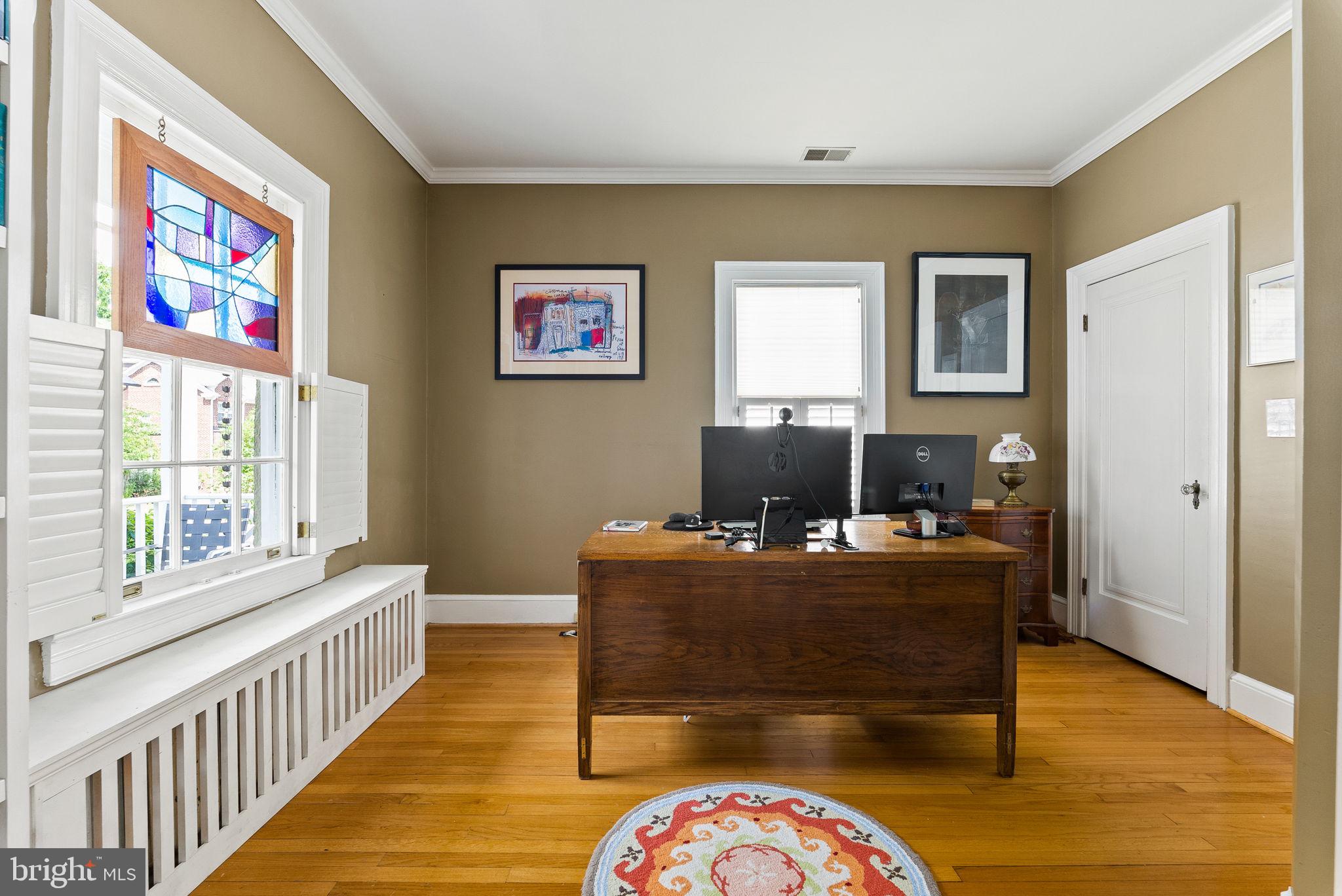 MOUNT VERNON PARK - Residential