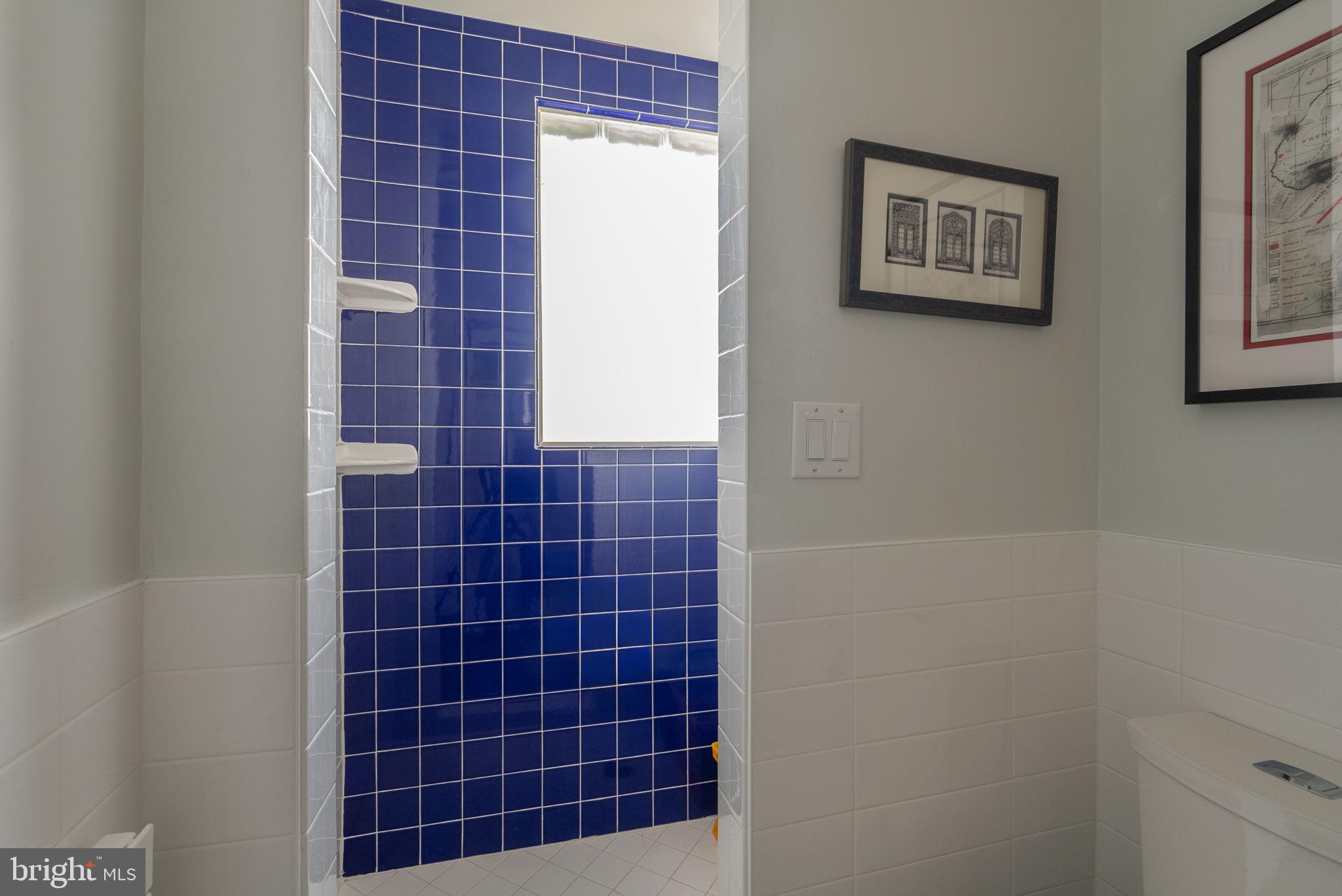 MOUNT VERNON PARK - Residential