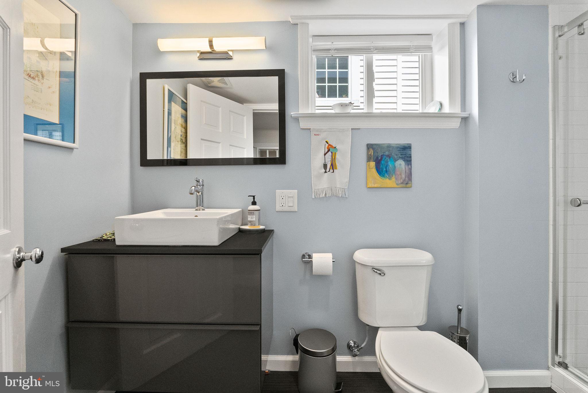 MOUNT VERNON PARK - Residential