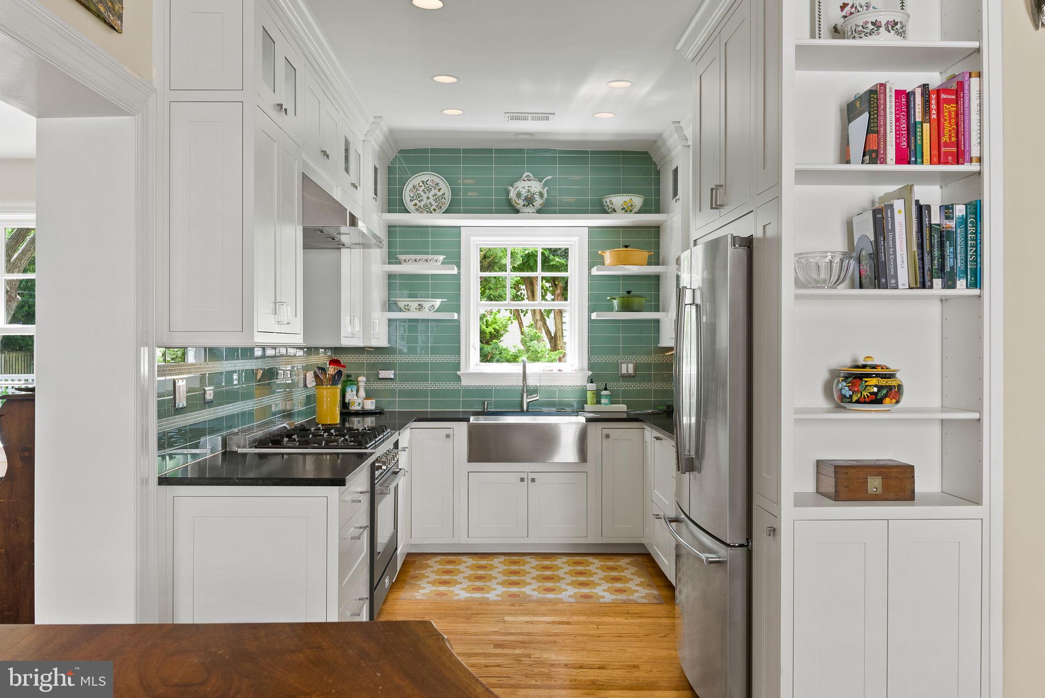 MOUNT VERNON PARK - Residential