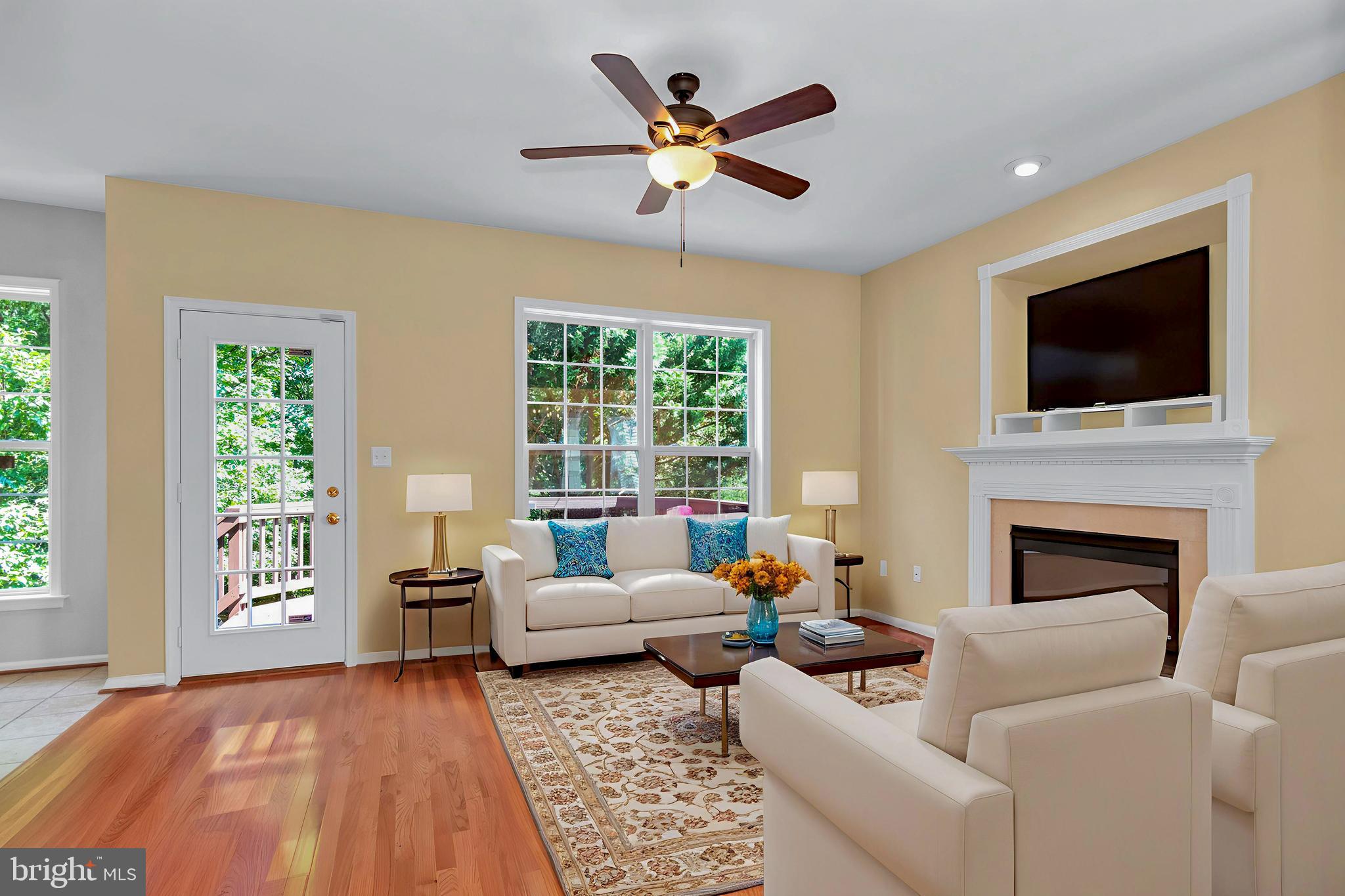 SPYGLASS HILL - Residential