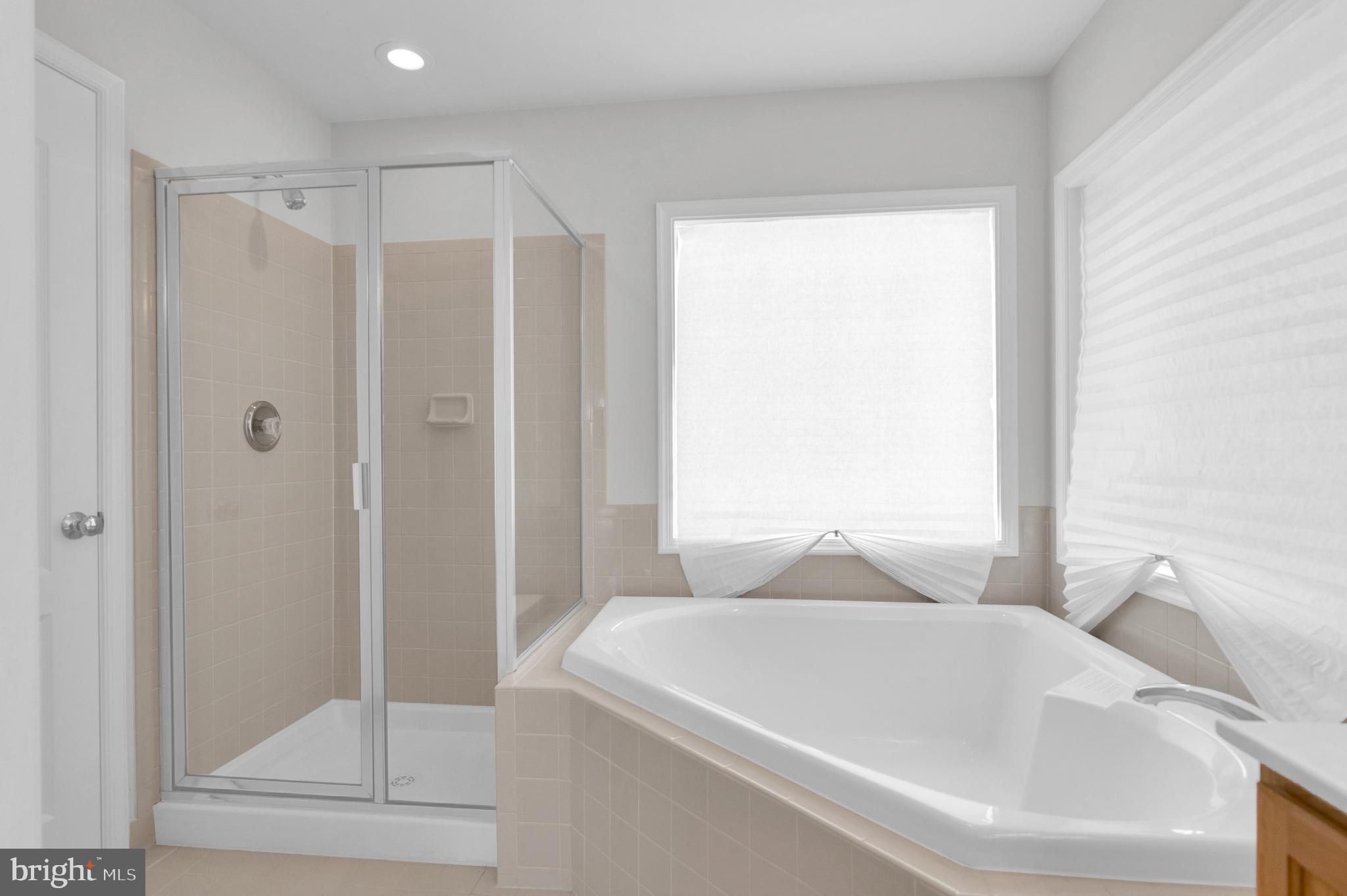 SPYGLASS HILL - Residential