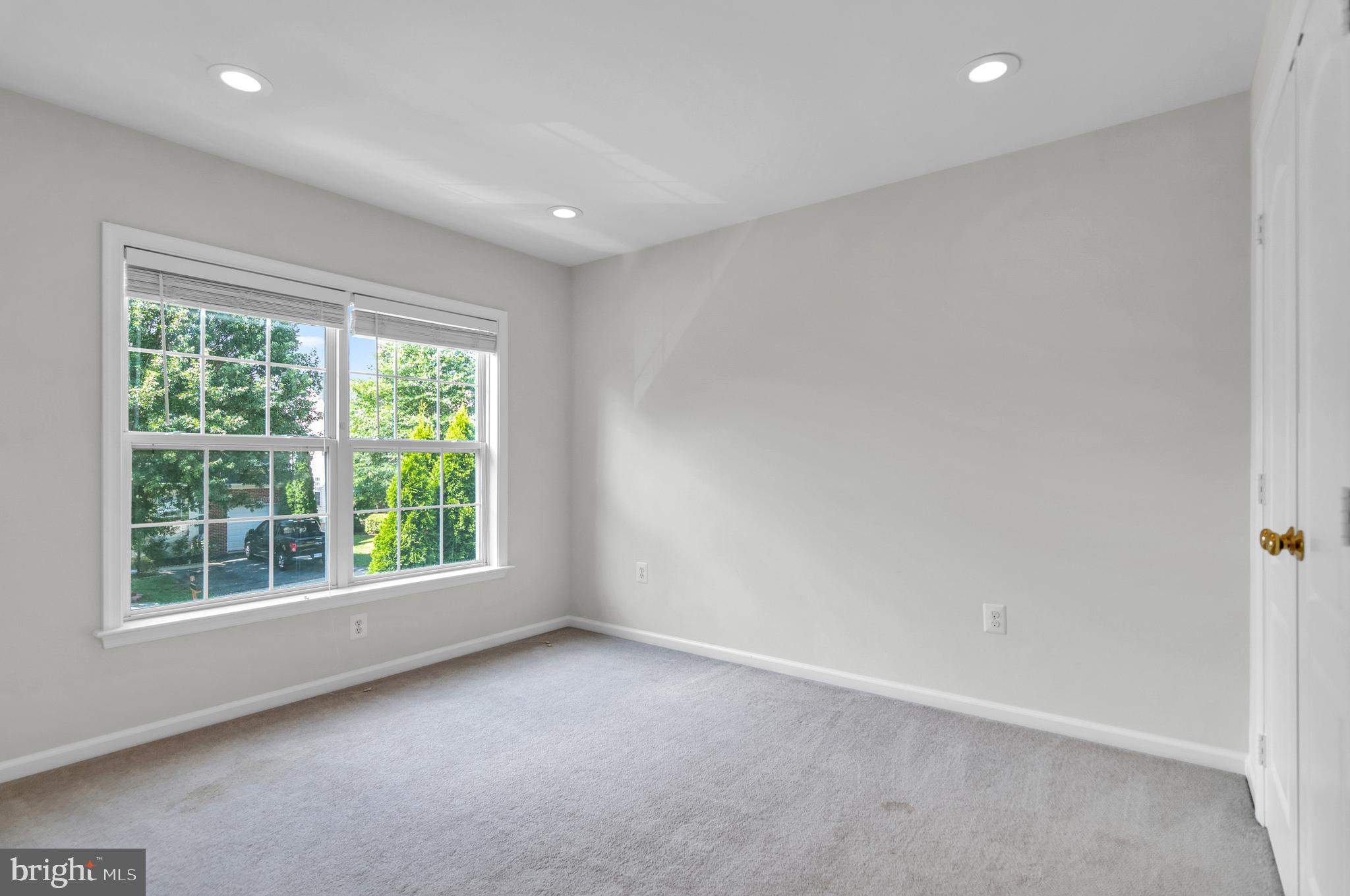 SPYGLASS HILL - Residential