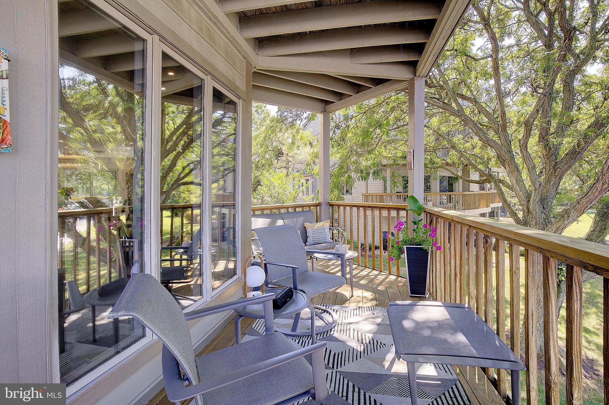 CHESAPEAKE HARBOUR - Residential
