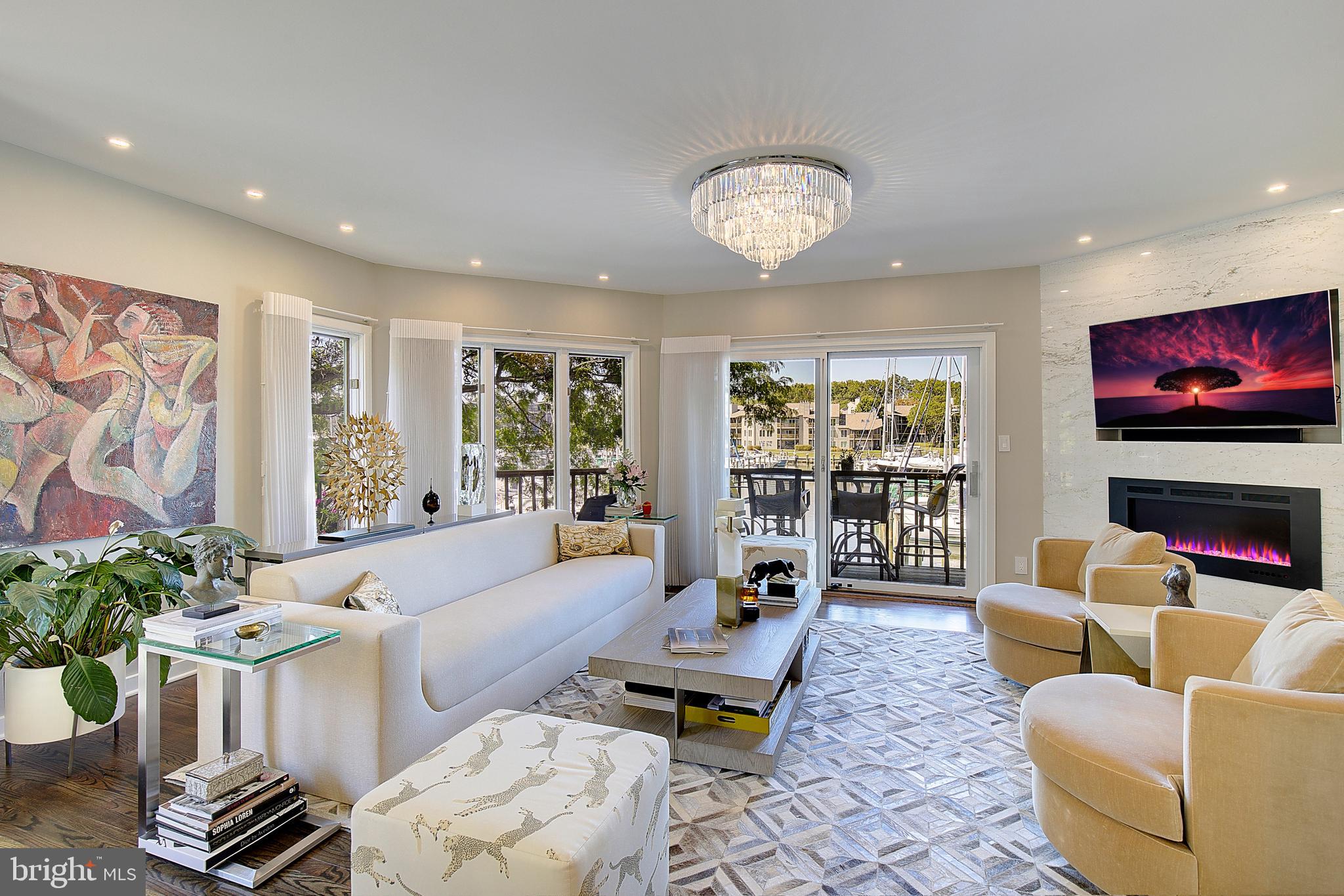 CHESAPEAKE HARBOUR - Residential