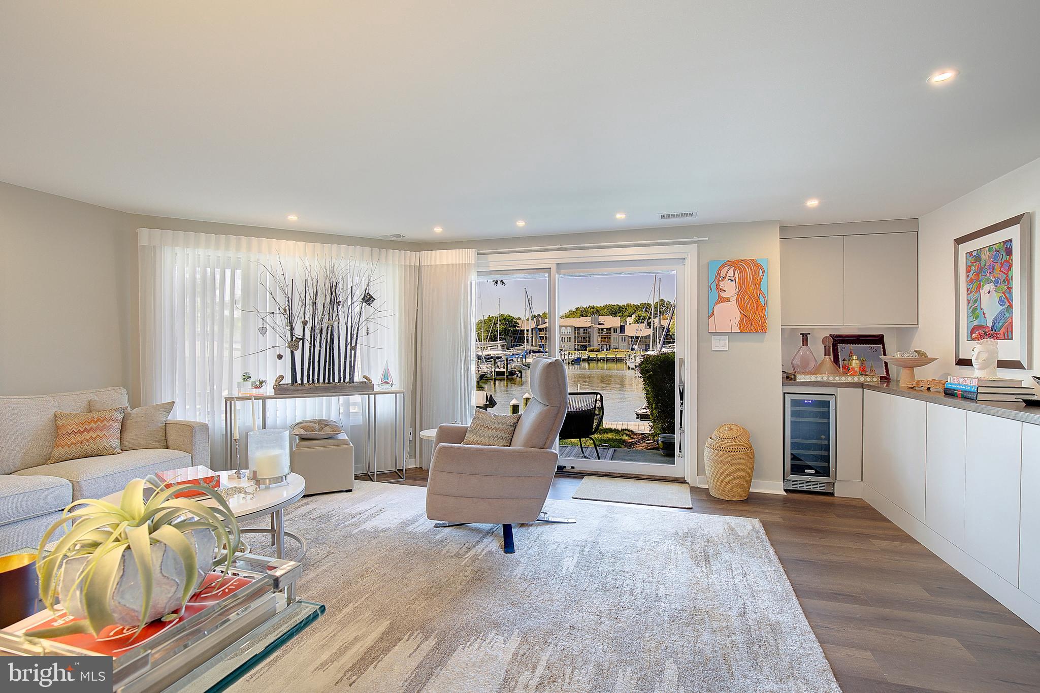 CHESAPEAKE HARBOUR - Residential