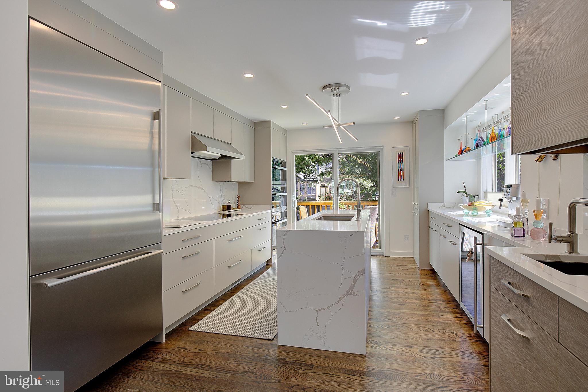 CHESAPEAKE HARBOUR - Residential