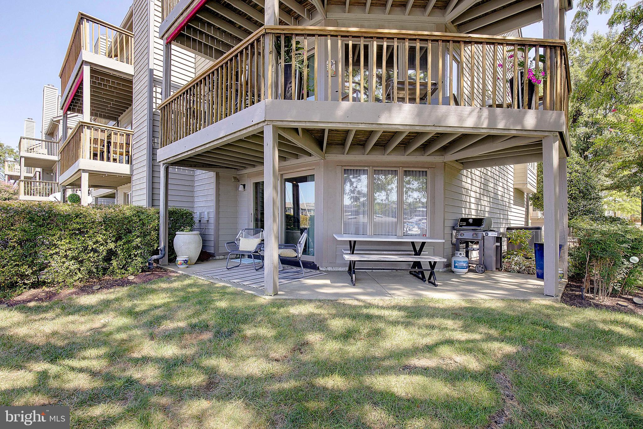 CHESAPEAKE HARBOUR - Residential