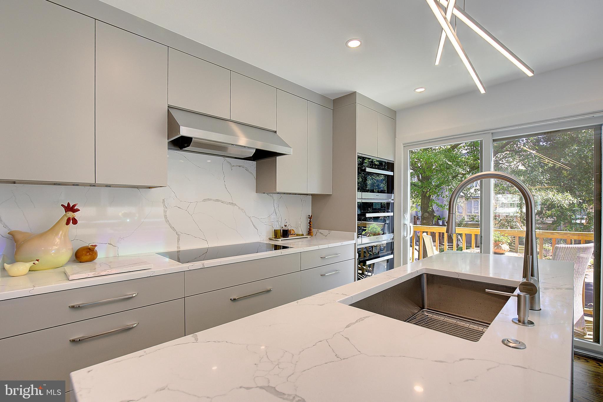 CHESAPEAKE HARBOUR - Residential