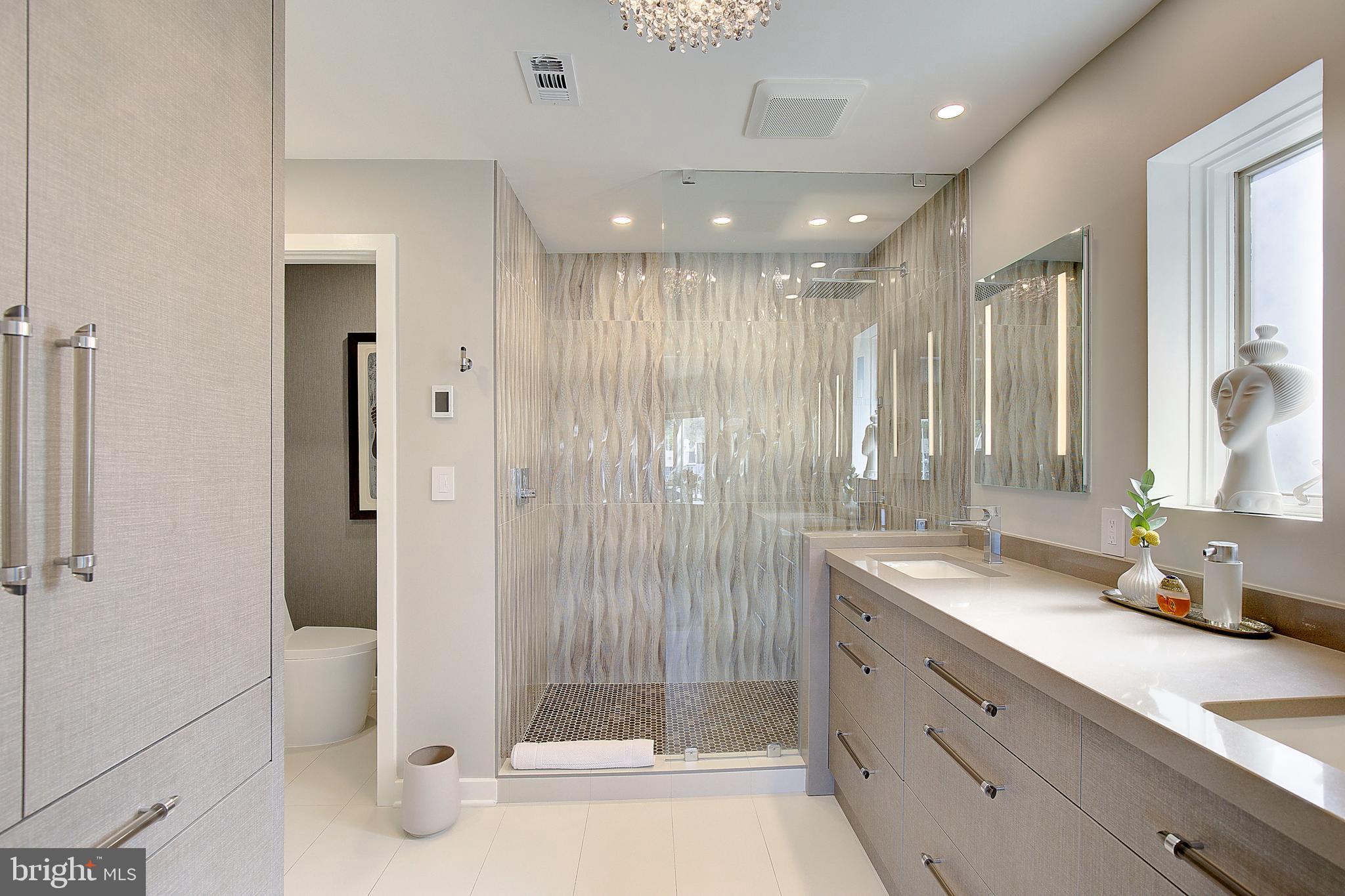 CHESAPEAKE HARBOUR - Residential