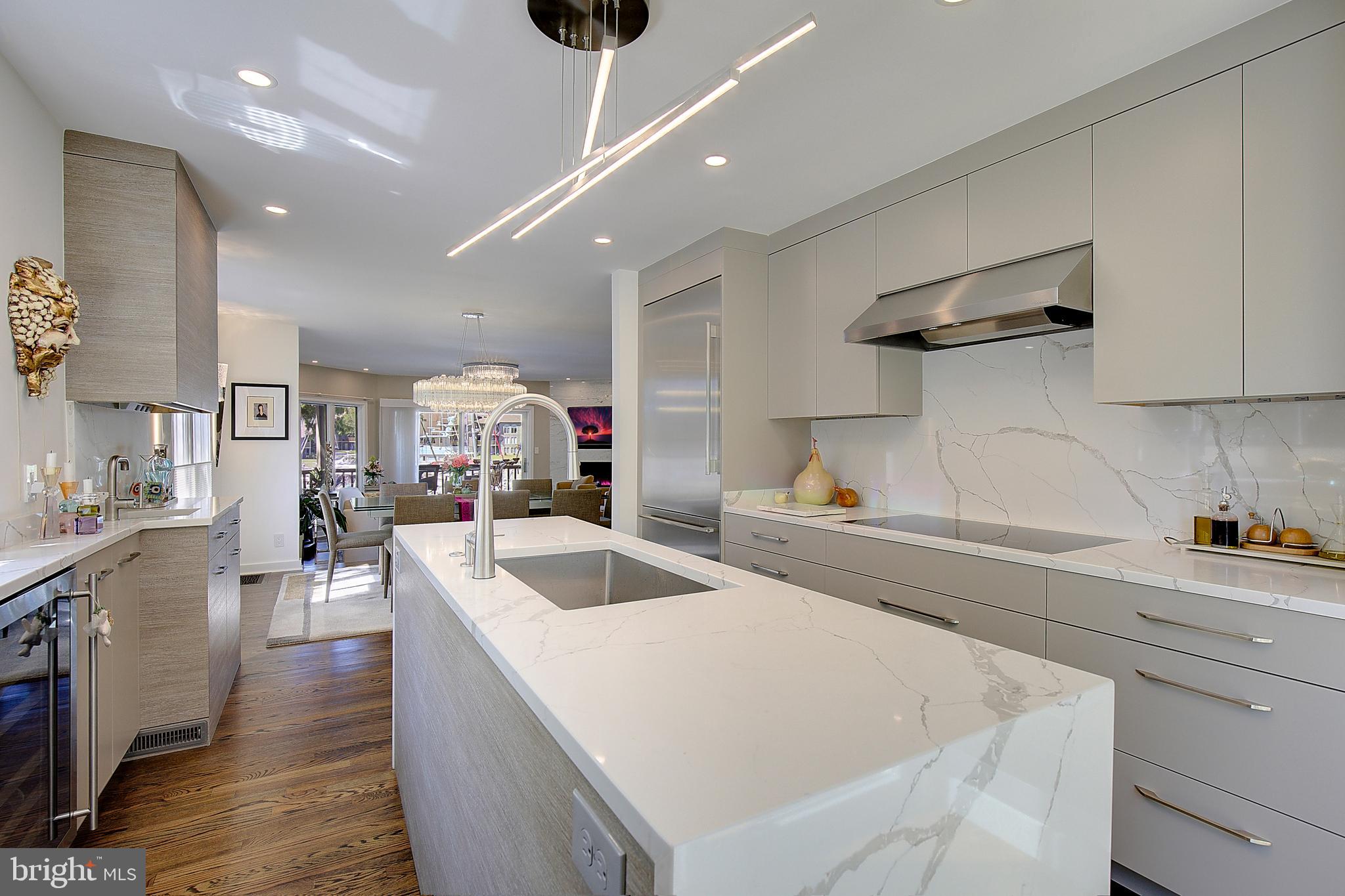 CHESAPEAKE HARBOUR - Residential