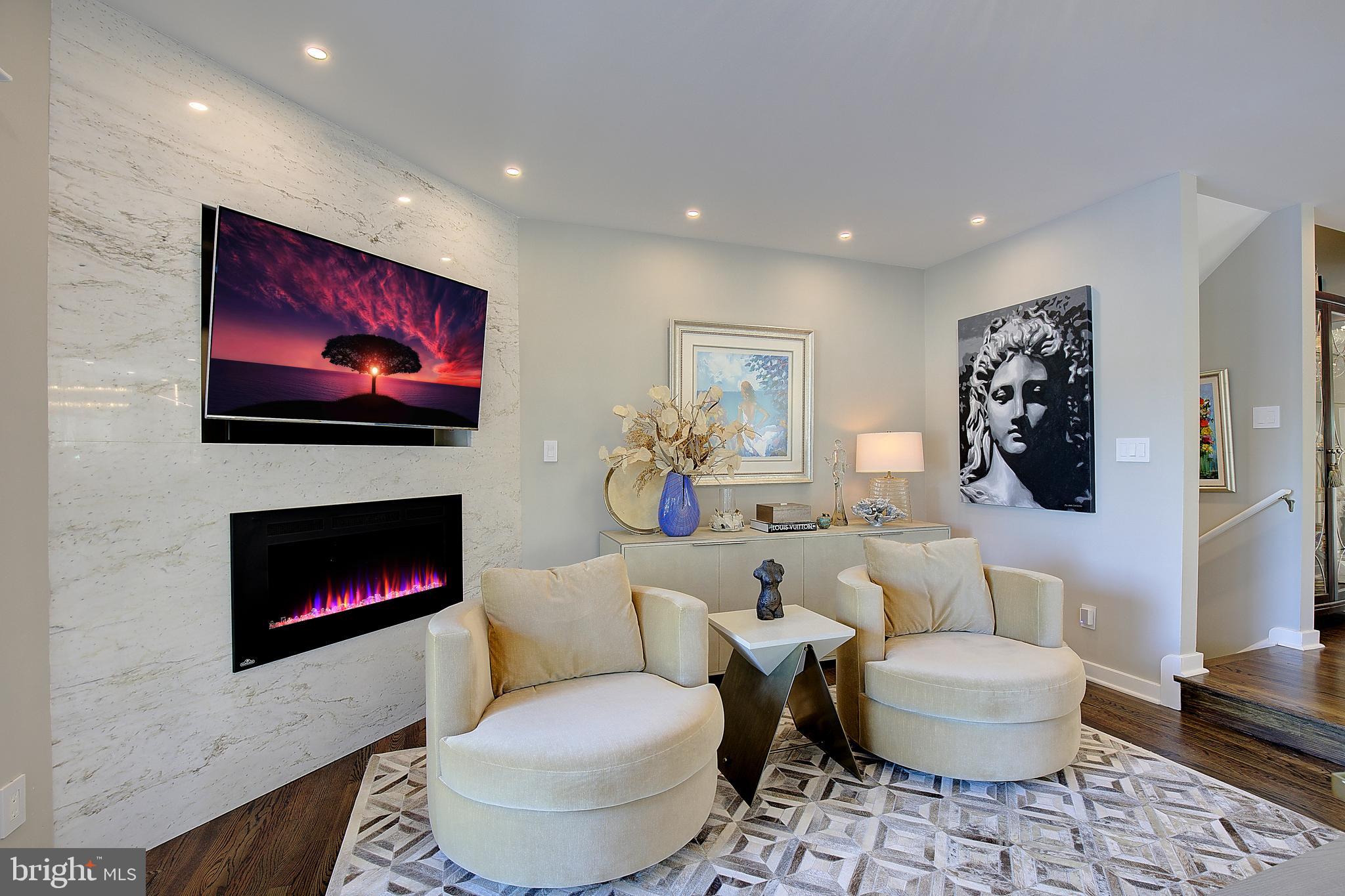 CHESAPEAKE HARBOUR - Residential