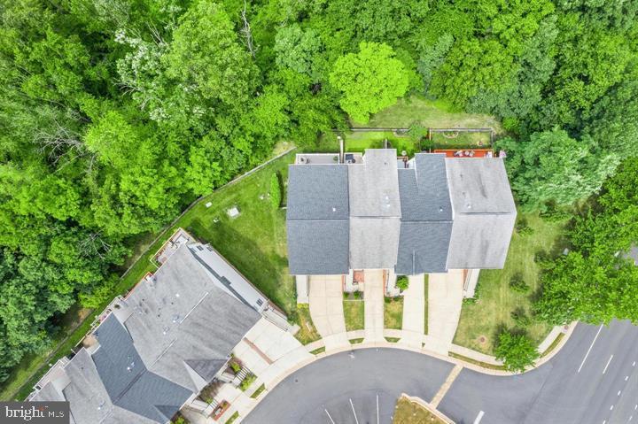 BROADLANDS - Residential Lease