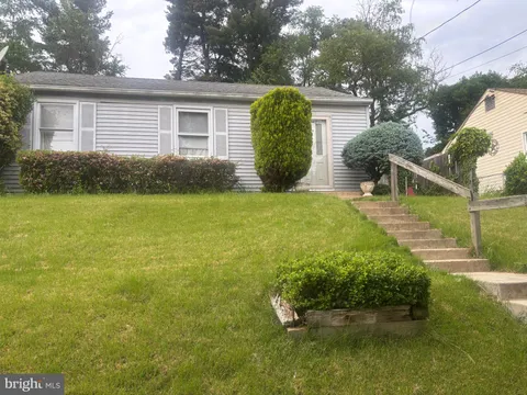 708 Crabb Avenue, Rockville, MD MLS: MDMC2180566