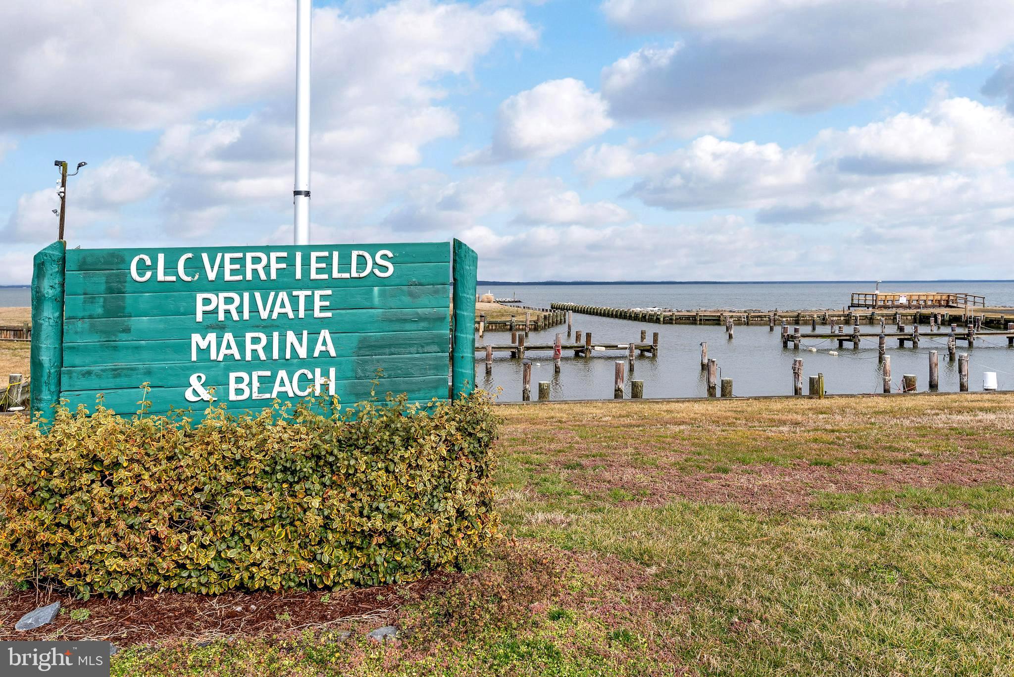 CLOVERFIELDS - Residential