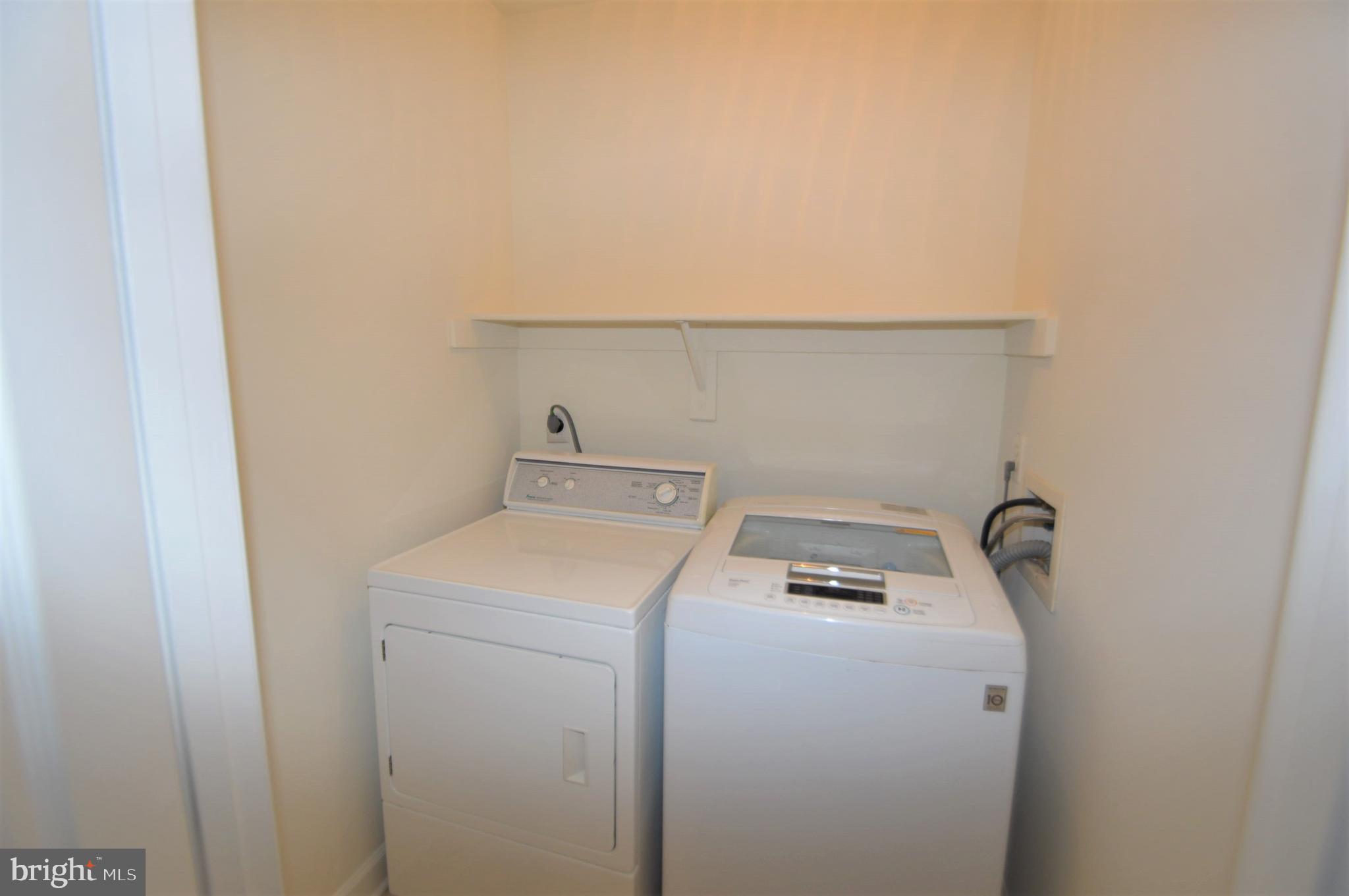 SOUTH RIDING - Residential Lease