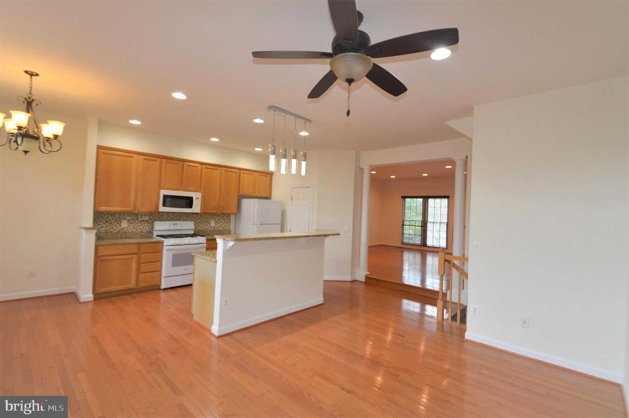 SOUTH RIDING - Residential Lease