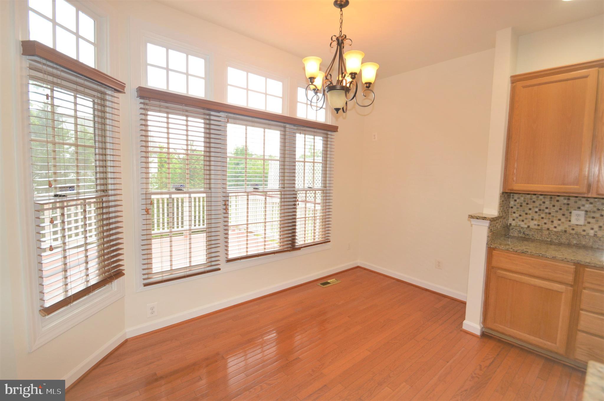 SOUTH RIDING - Residential Lease