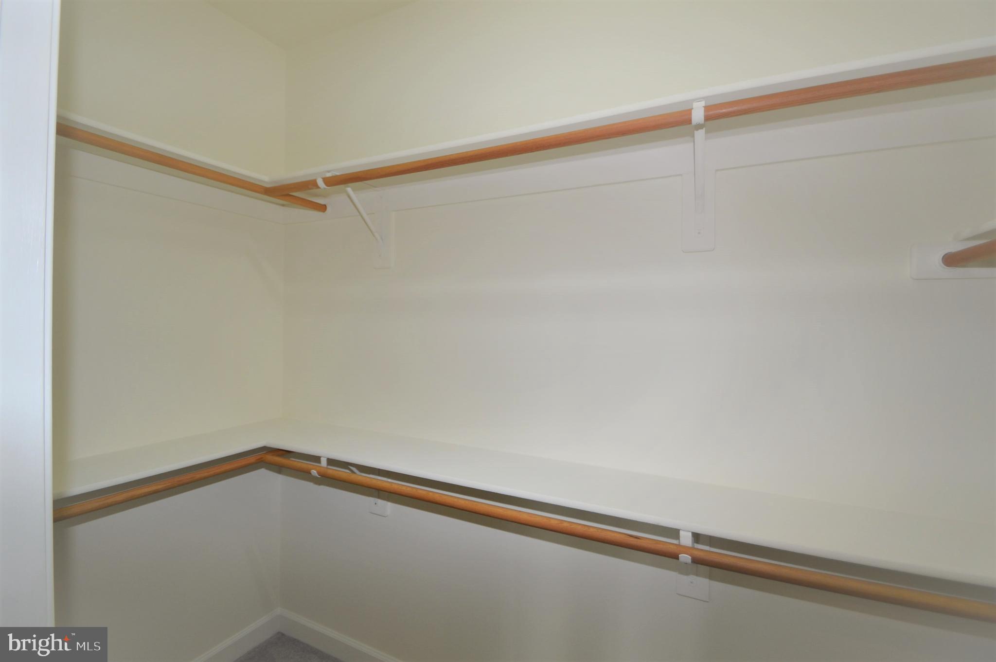 SOUTH RIDING - Residential Lease