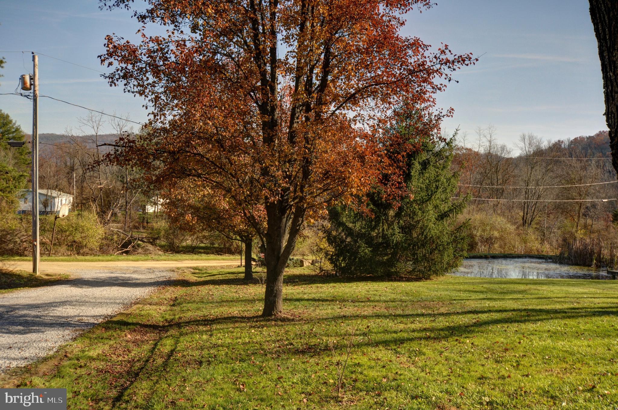 GOLDEN ACRES - Residential