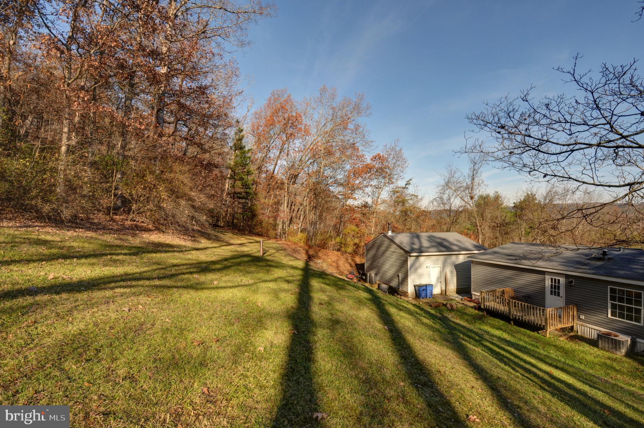 GOLDEN ACRES - Residential