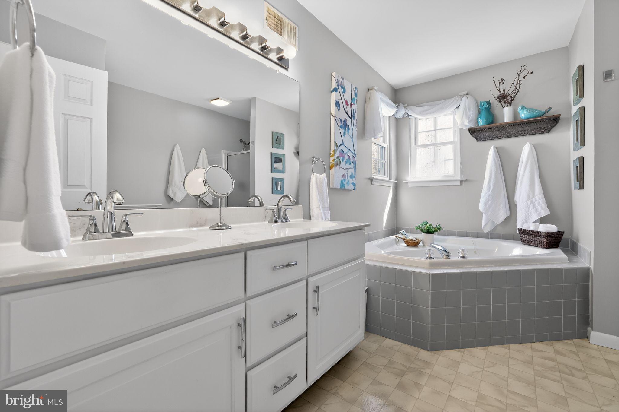 BEECHWOOD - Residential