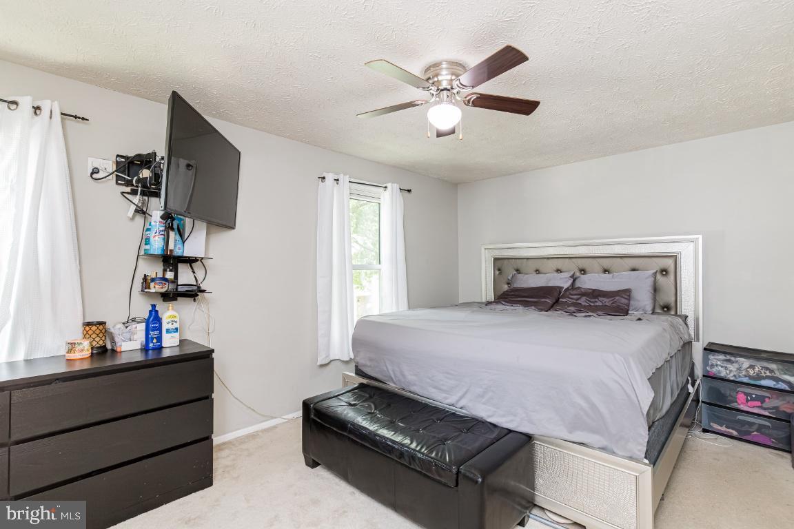 LOTTSFORD - Residential Lease