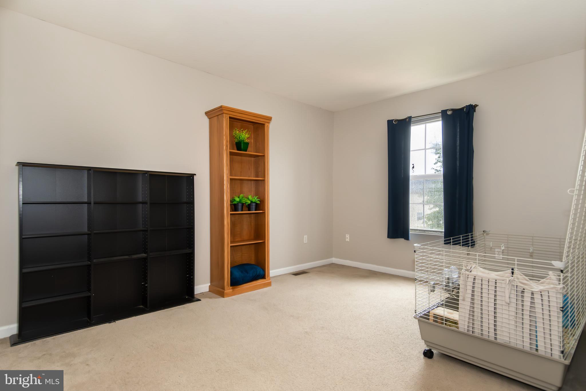 GARDEN ESTATES - Residential