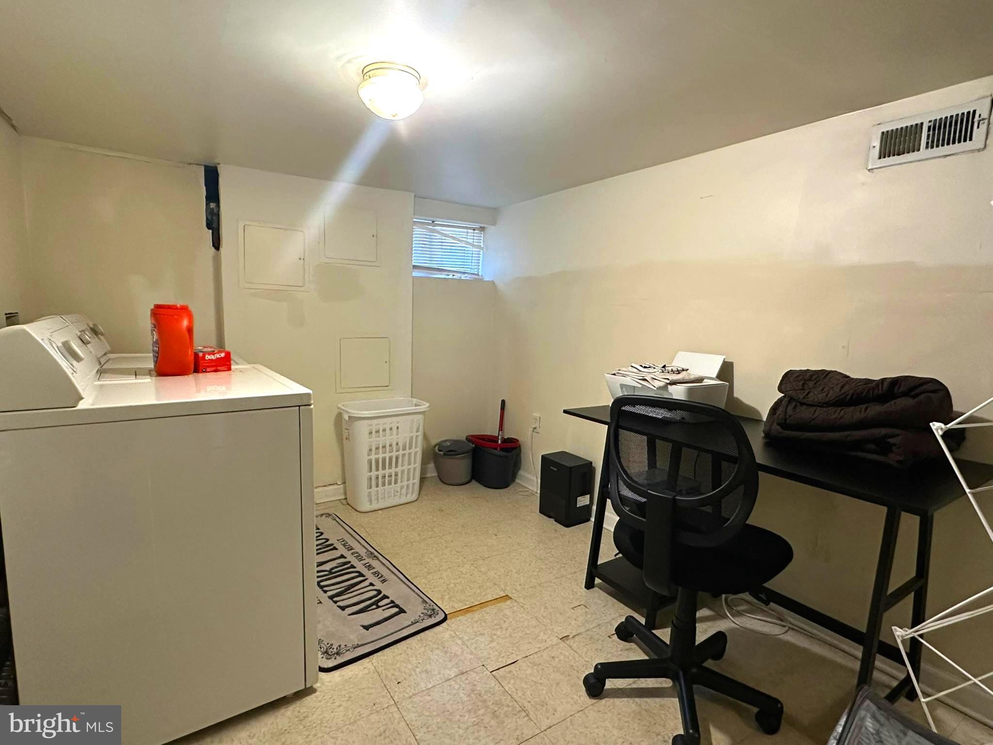 FEDERAL HILL HISTORIC DISTRICT - Residential Lease