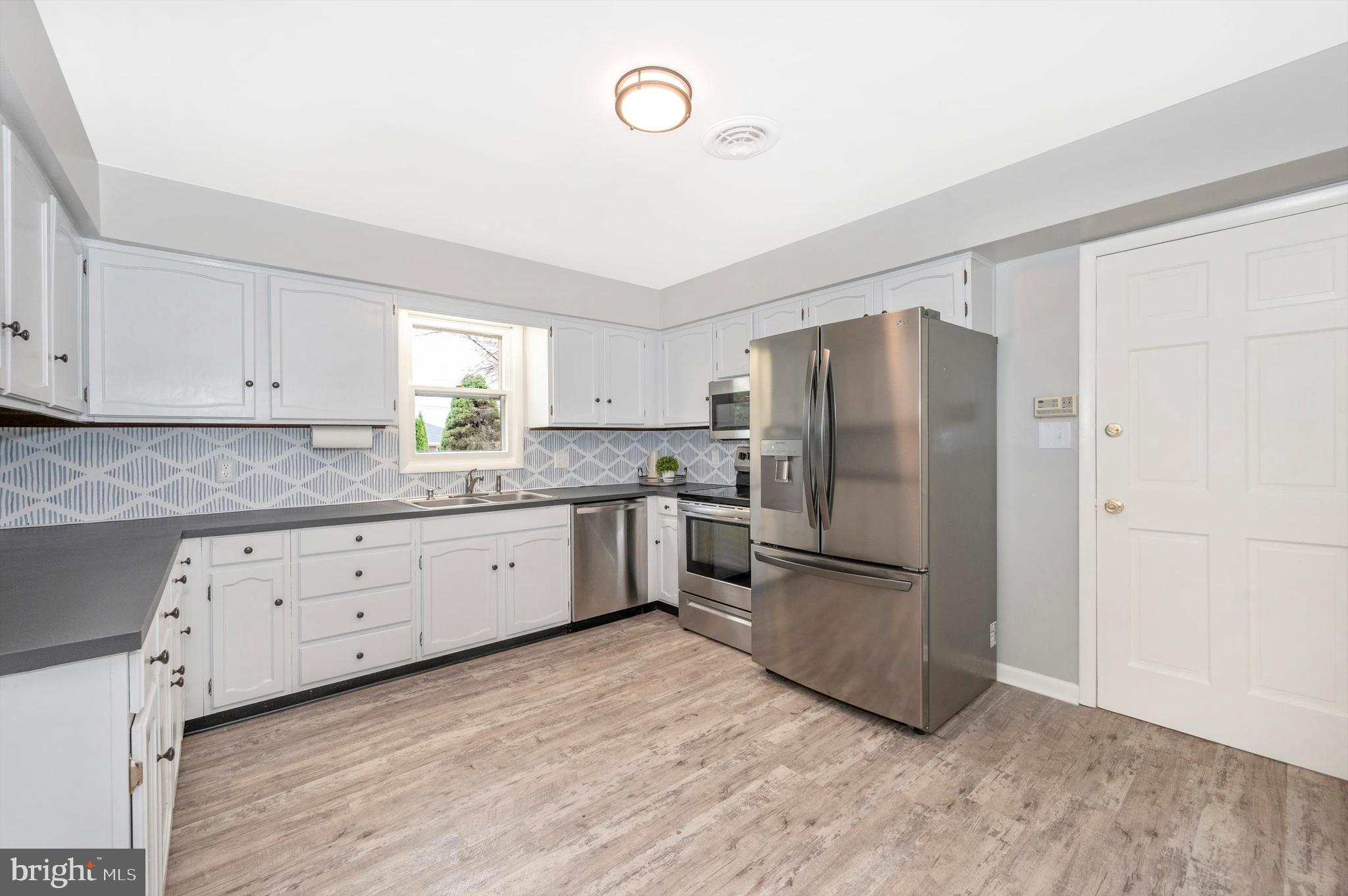 PLEASANT VALLEY - Residential