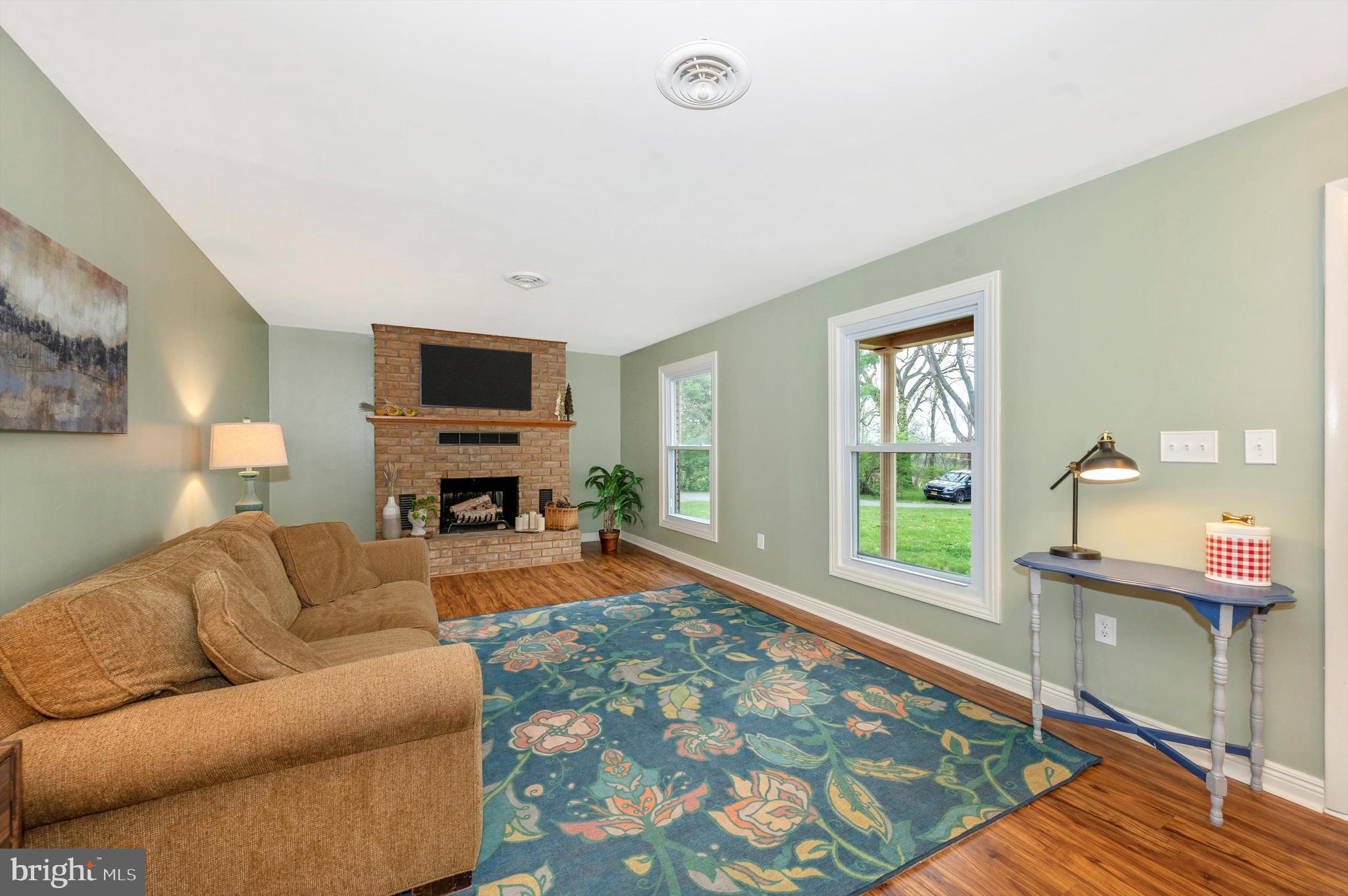 PLEASANT VALLEY - Residential