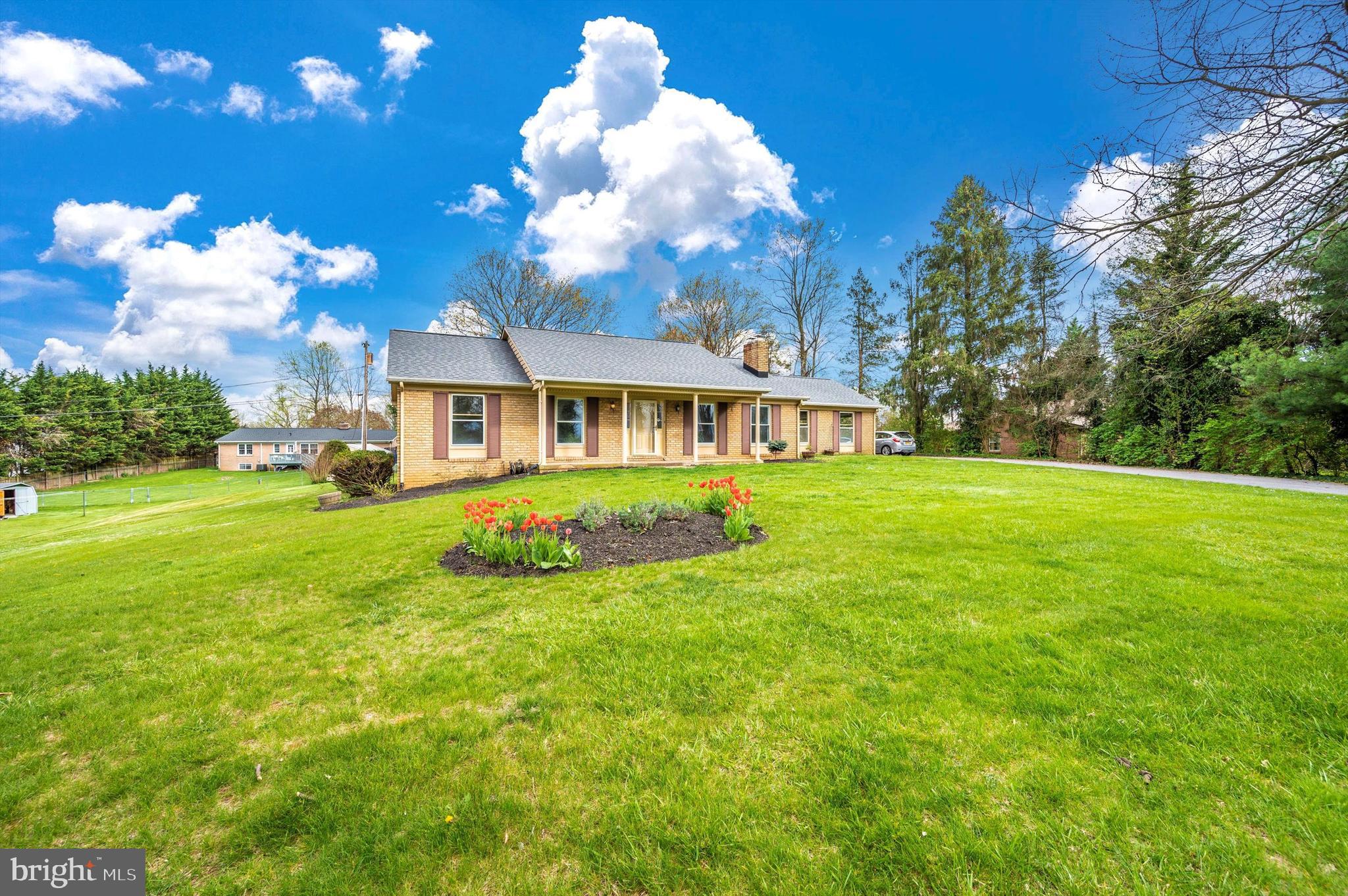 PLEASANT VALLEY - Residential