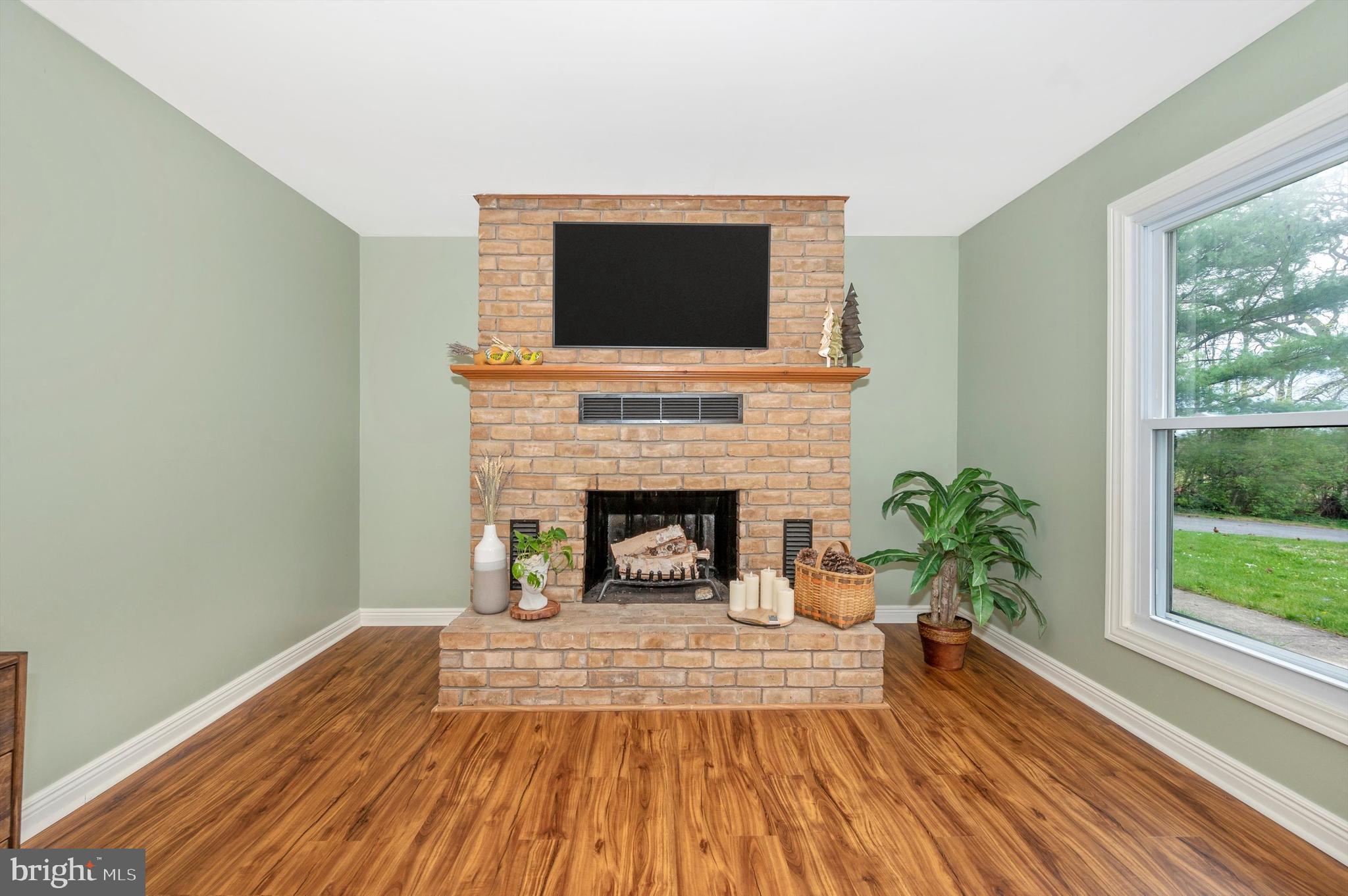 PLEASANT VALLEY - Residential