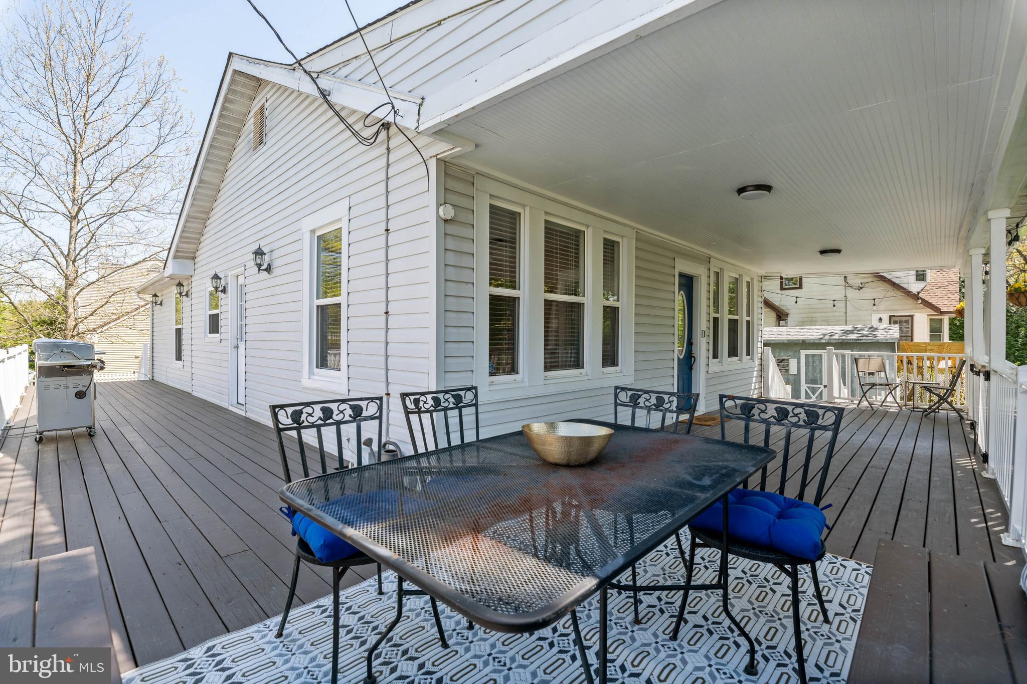 PERRING WOODS COURT - Residential