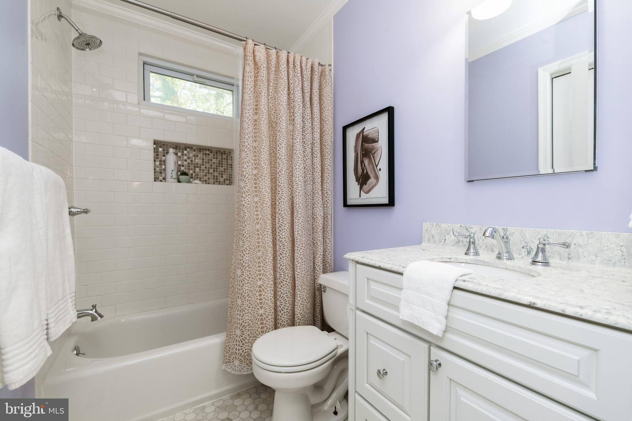 PERRING WOODS COURT - Residential