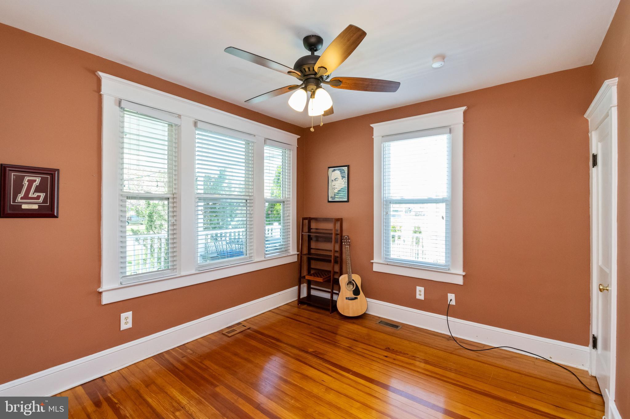 PERRING WOODS COURT - Residential