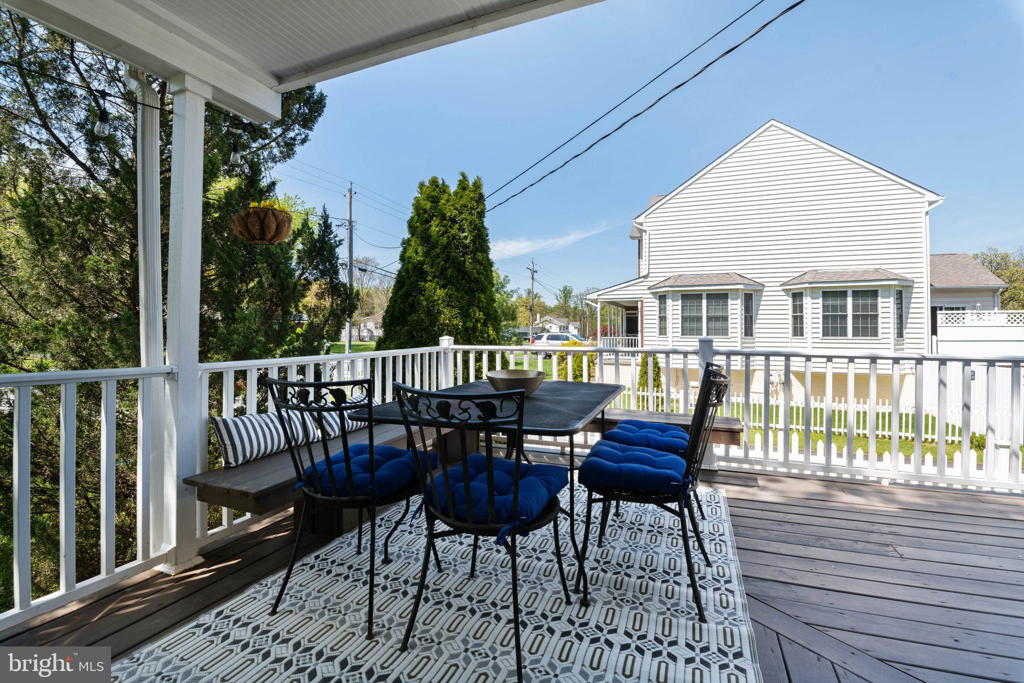 PERRING WOODS COURT - Residential