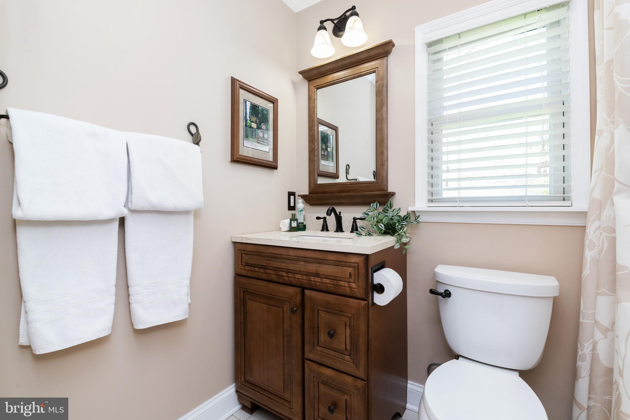 PERRING WOODS COURT - Residential