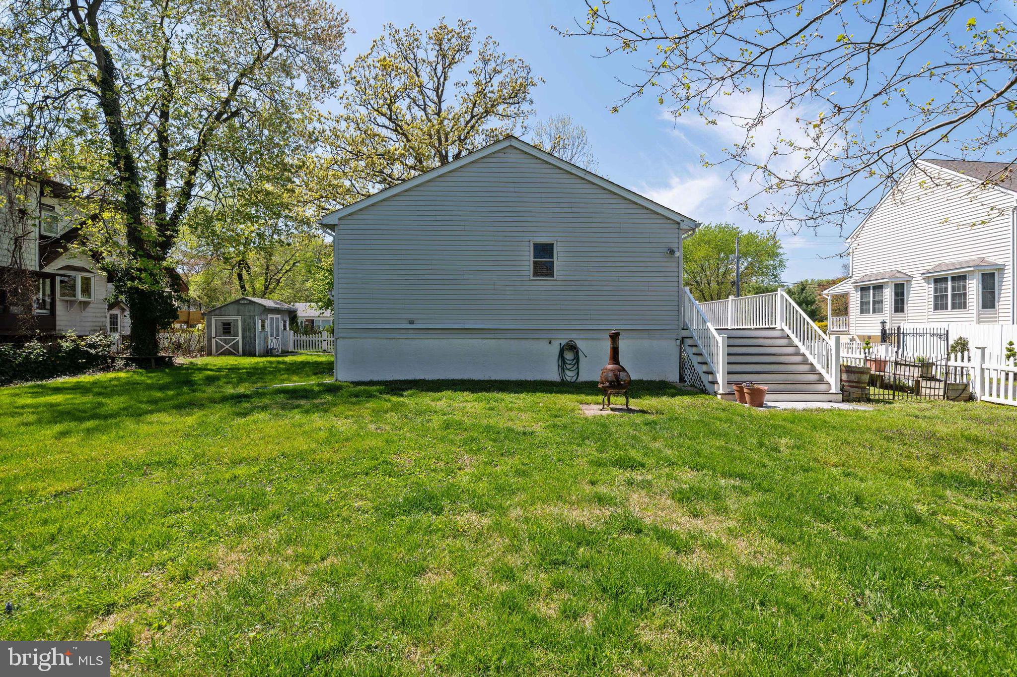 PERRING WOODS COURT - Residential