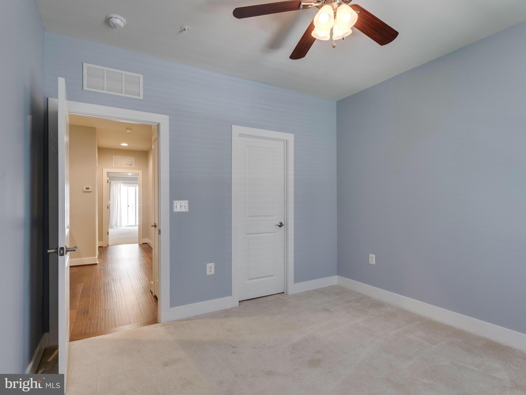 POTOMAC YARD - Residential Lease